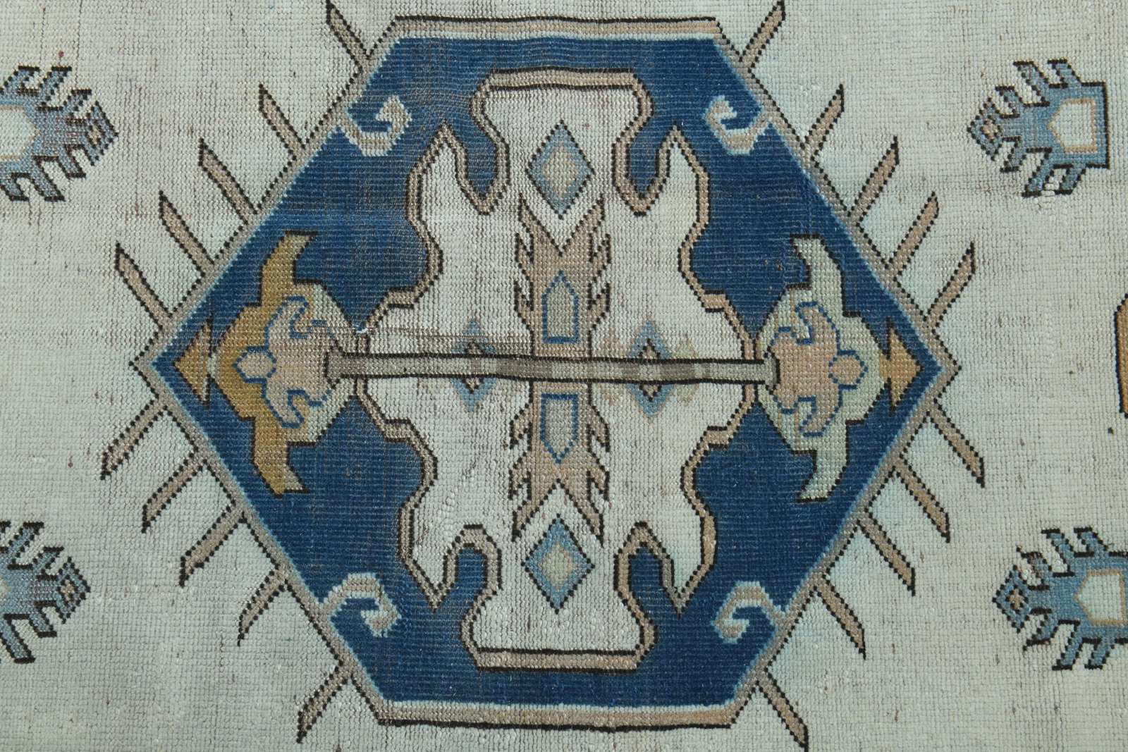 5'3x7'5 ft, ORIENTAL OUSHAK RUG - 8