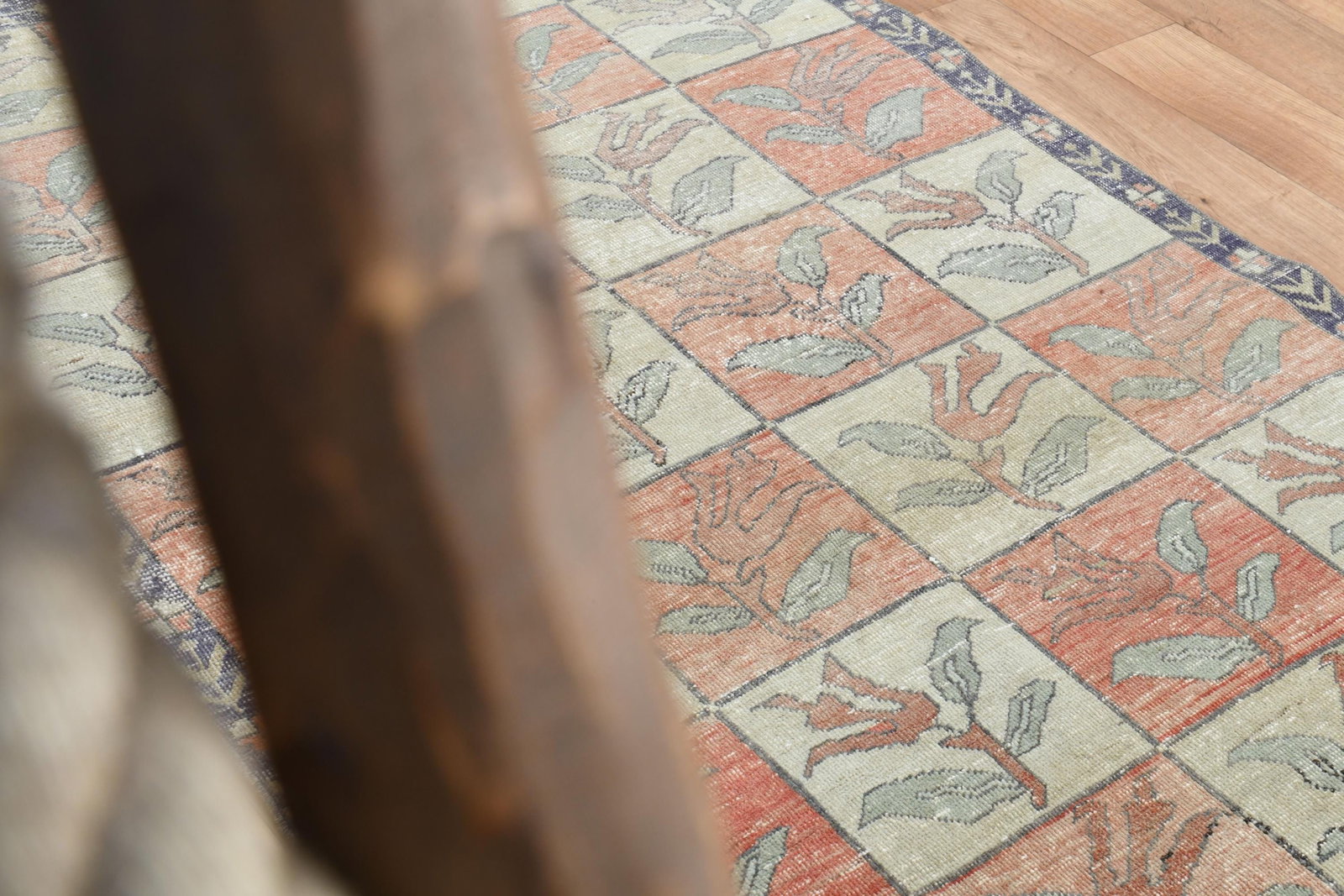 4'4x8'7 ft, FLORAL AREA RUG - 3