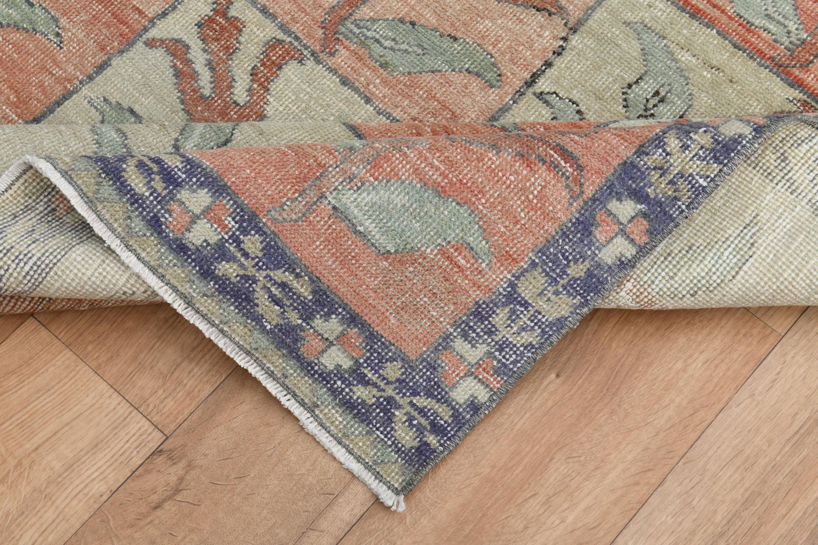4'4x8'7 ft, FLORAL AREA RUG - 5
