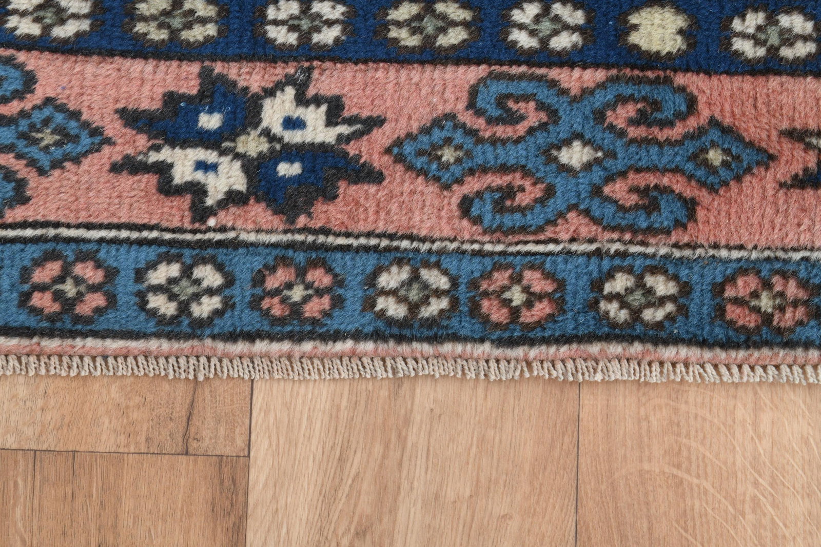 5'3x7'1 ft, COLORFUL MILAS RUG - 3
