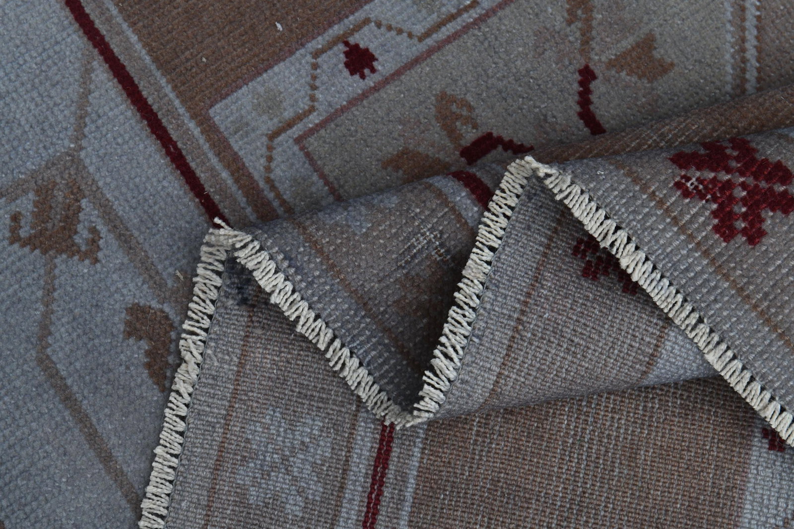 5'3x7'7 ft, MUTED COLORS RUG - 3