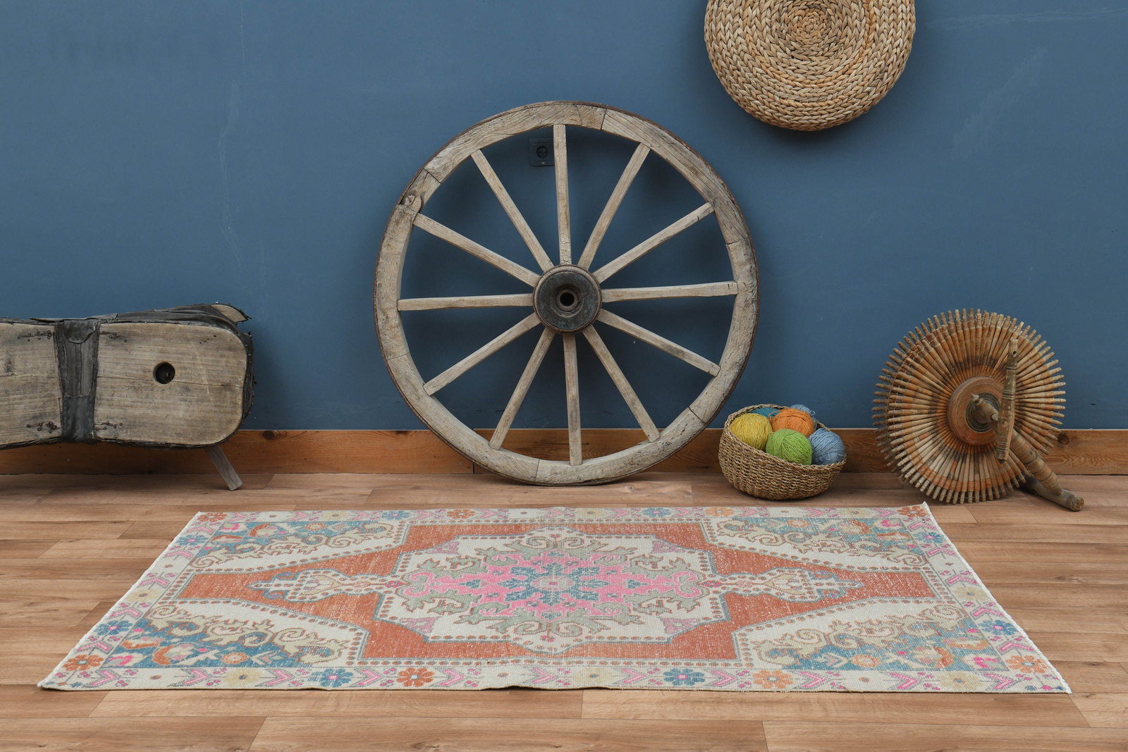 4'8x7 ft, ORIENTAL BOHEMIAN RUG - 2