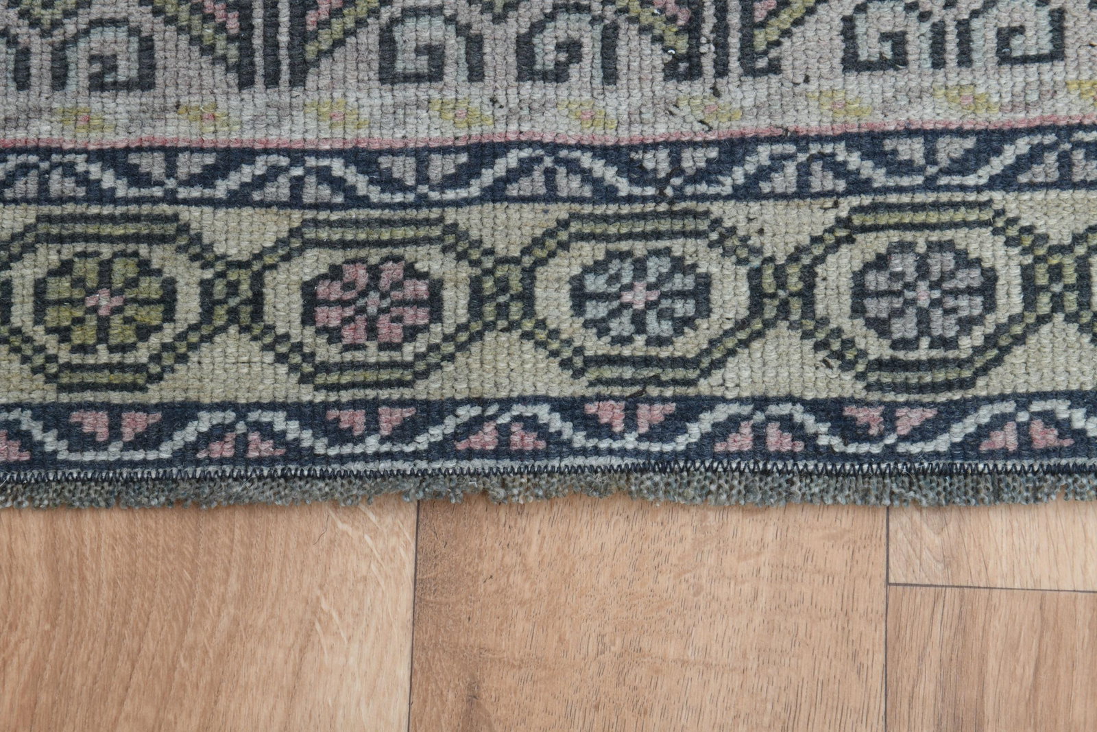 4'3x7'8 ft, PINK OUSHAK RUG - 8
