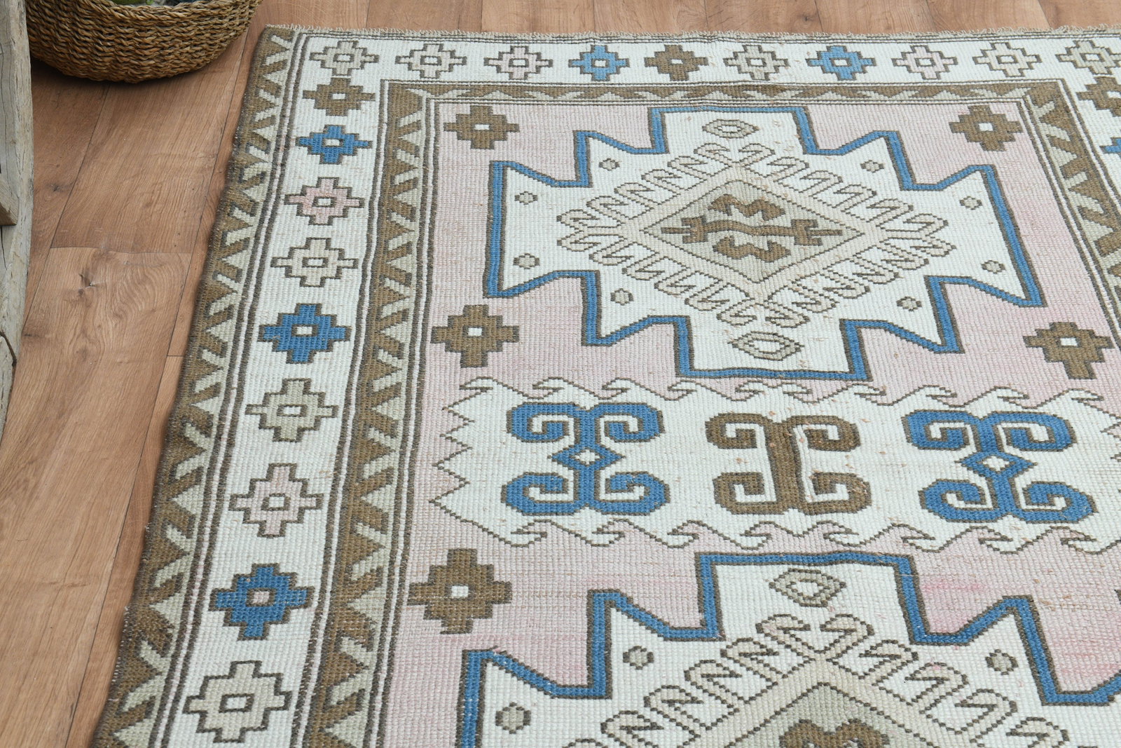 4'3x6'2 ft, GEOMETRIC OUSHAK RUG - 5