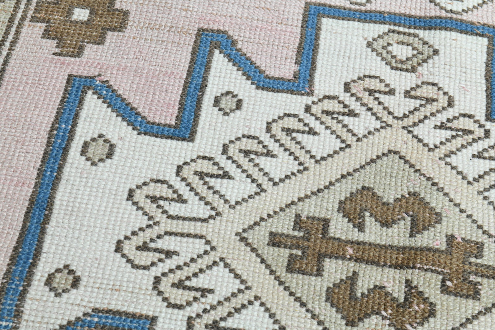 4'3x6'2 ft, GEOMETRIC OUSHAK RUG - 8