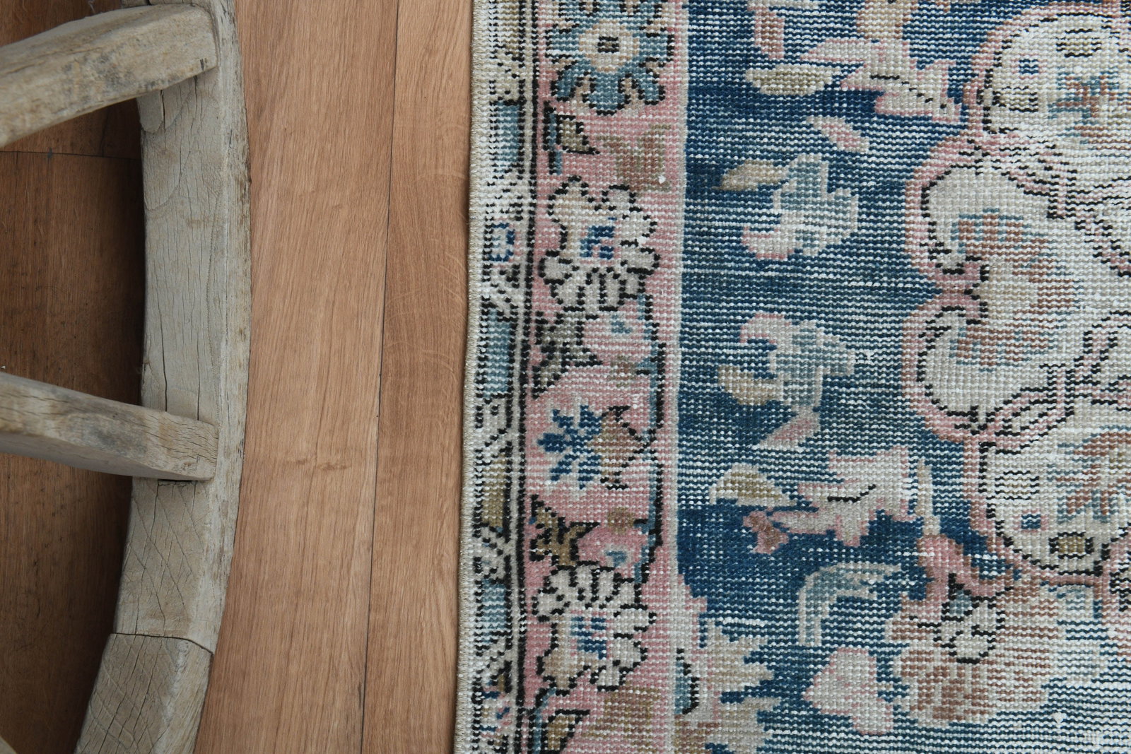 3'6x6'4 ft, FADED BLUE RUG - 6