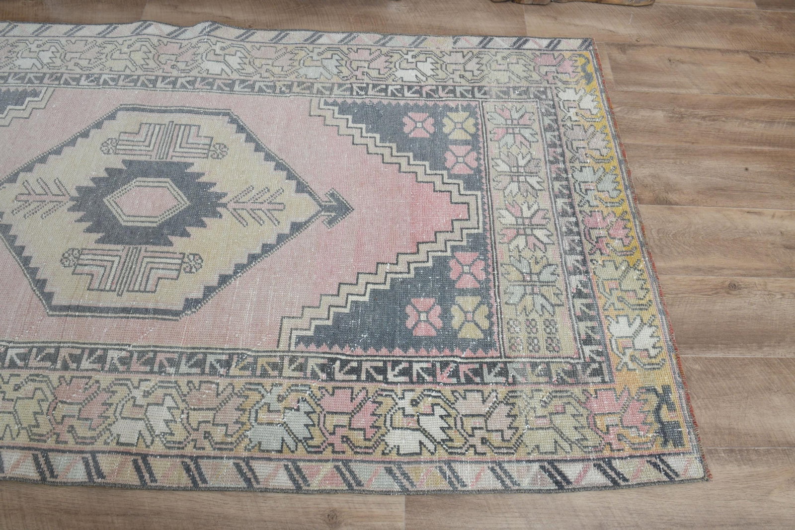 4'3x6'2 ft, SPECIAL TURKISH RUG - 2