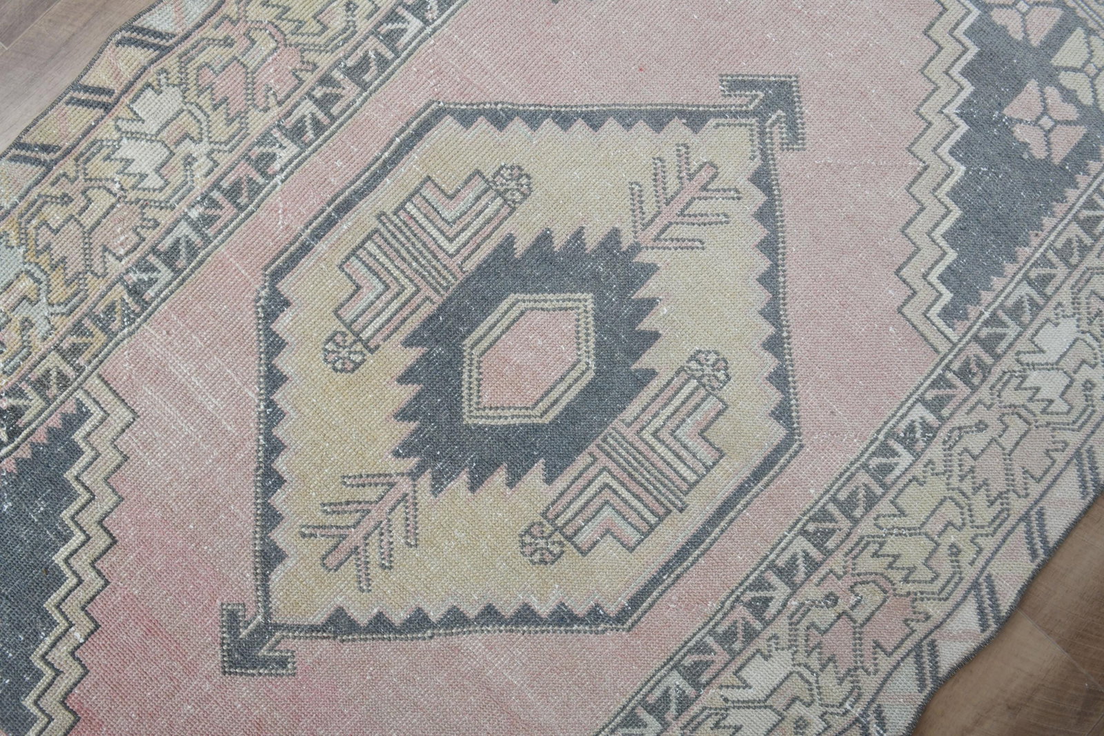 4'3x6'2 ft, SPECIAL TURKISH RUG - 6