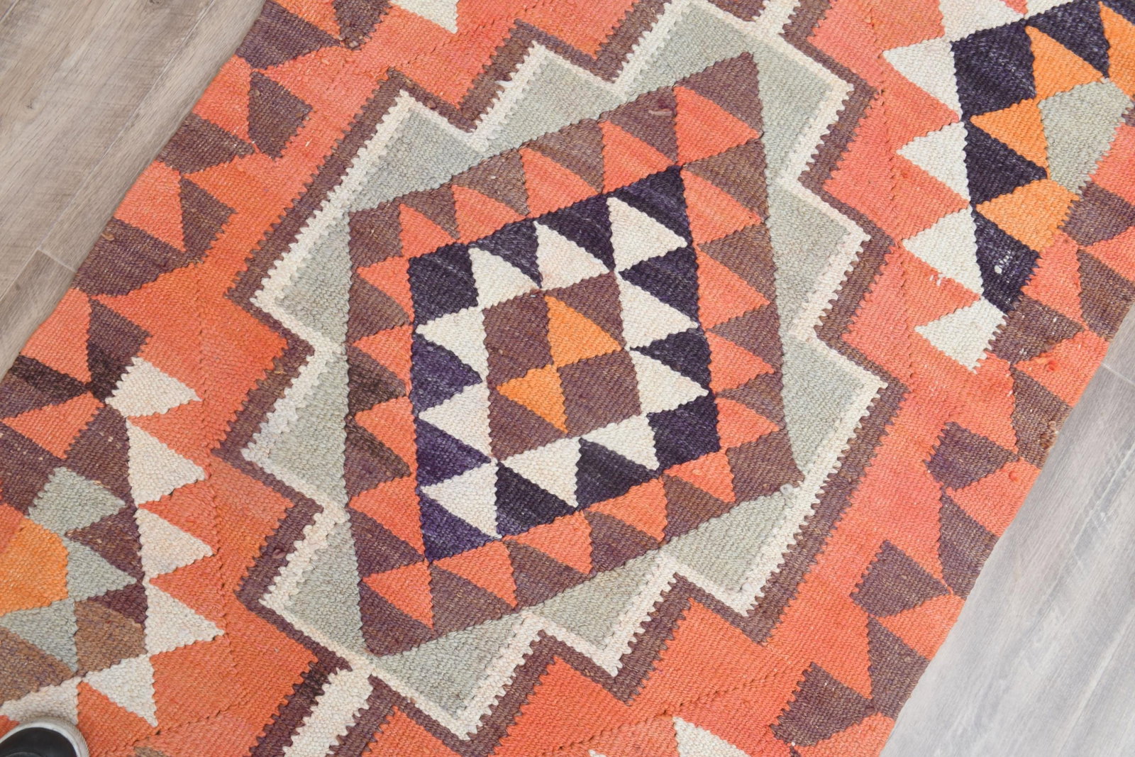 3'8x5'9 ft, ORANGE AREA RUG - 4