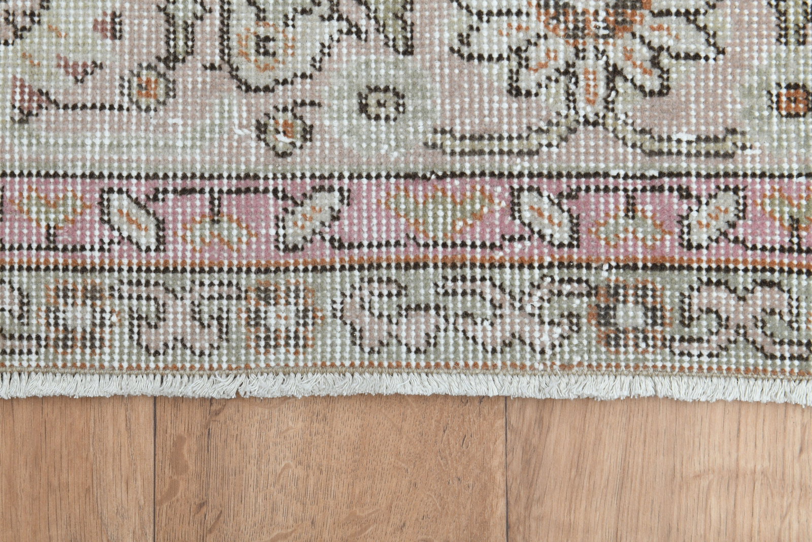 6.7x10.4, FADED Wool Rug - 5