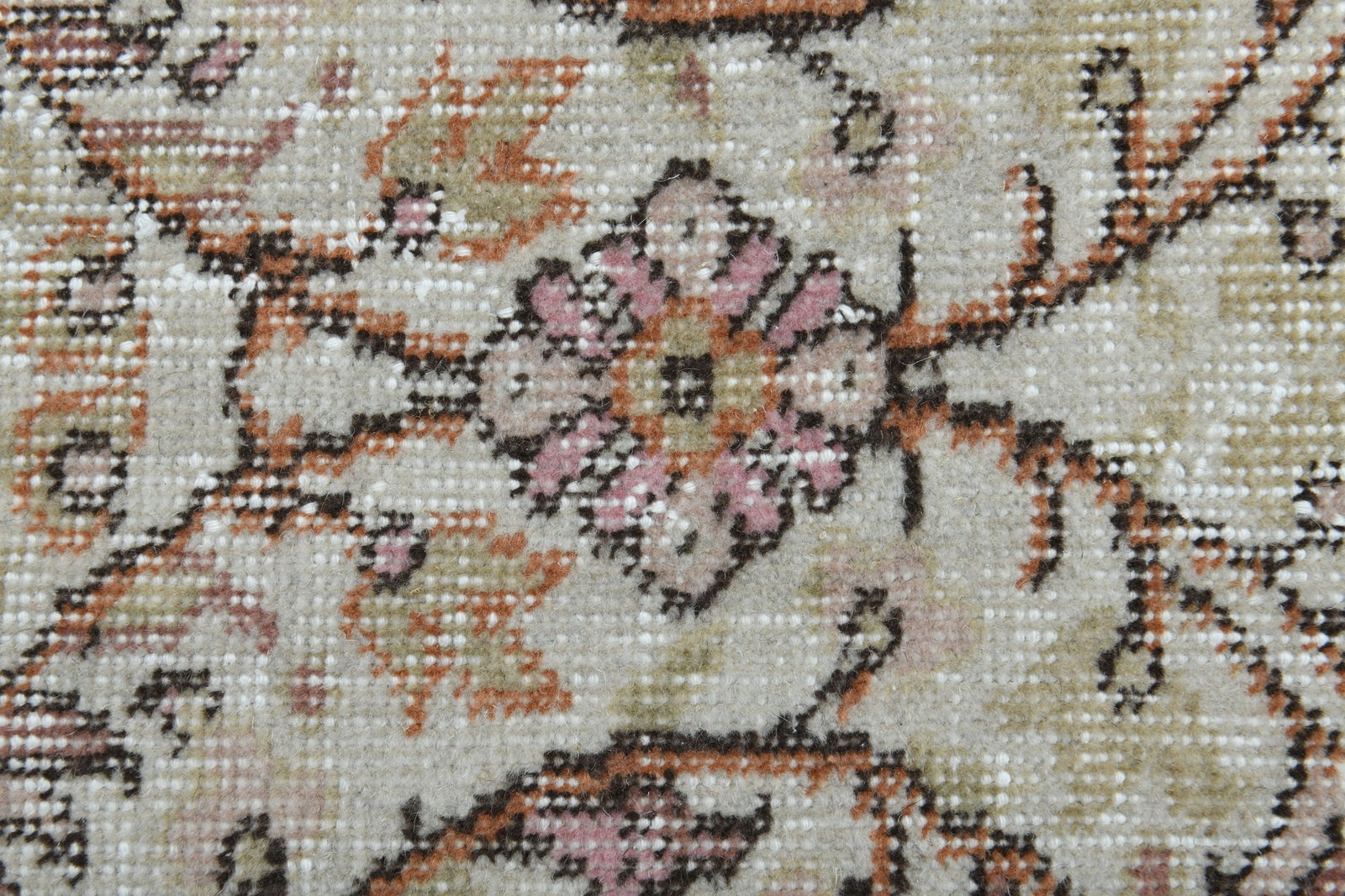 6.7x10.4, FADED Wool Rug - 9