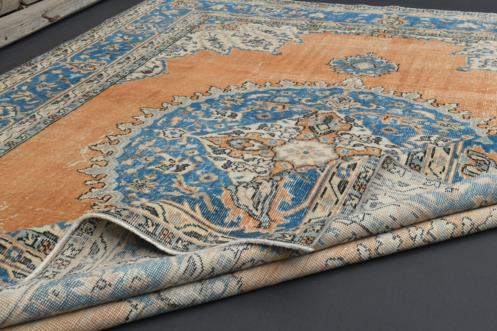 7x10 TURKISH VINTAGE Rug - 8