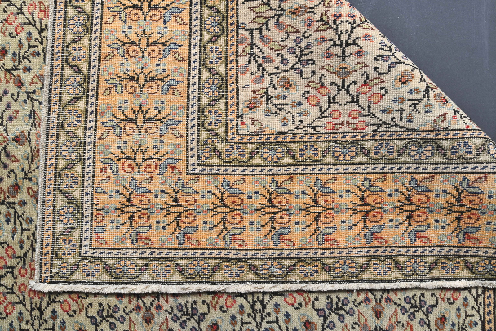 6.5x9.6 Turkish Vintage Rug - 8