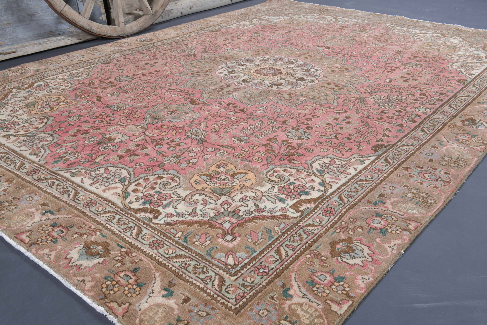 7.6x10.6 TURKISH RUG, Brown Beige Pink Vintage: Title: 7.6x10.6 TURKISH RUG, Brown Beige Pink Vintage Description: This Turkish one-of-a-kind Vintage Turkish Rug is hand-knotted and handwoven by the most skilled artisans who use pure wool, in