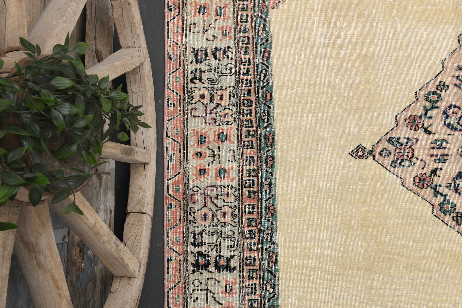 8x10 MINIMALIST TURKISH Beige Pink Green Area rug - 7