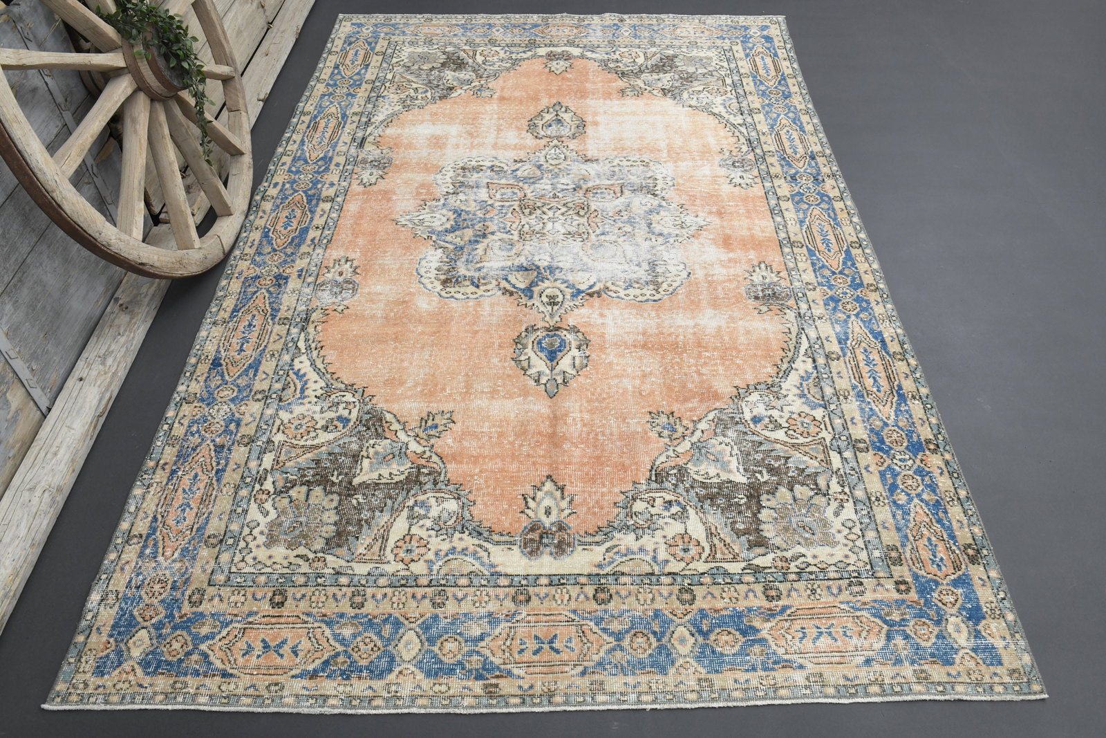 6'7x10'4 ft, Orange, TURKISH VINTAGE RUG: Title: 6'7x10'4 ft, Orange, TURKISH VINTAGE RUG Description: This Turkish one-of-a-kind Vintage Turkish Rug is hand-knotted and handwoven by the most skilled artisans who use pure wool, in muted,