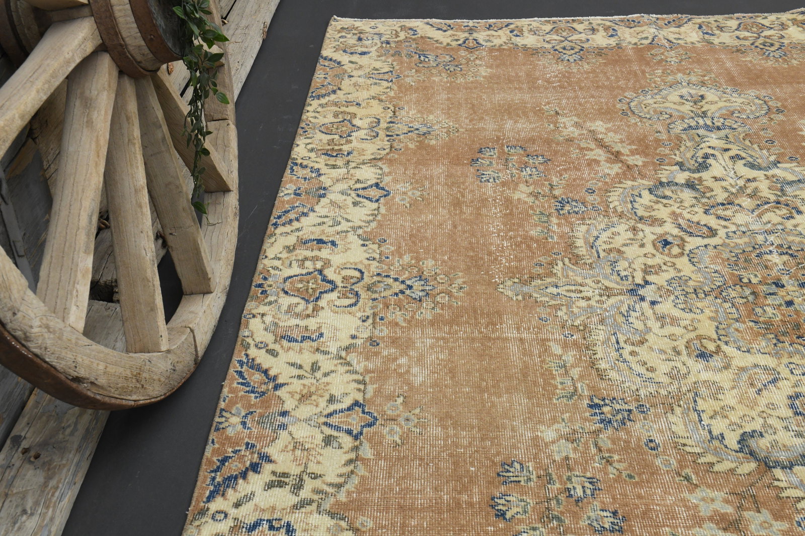 6'6x10'3 ft, FADED Orange Turkish Rug: Title: 6'6x10'3 ft, FADED Orange Turkish Rug Description: This Turkish one-of-a-kind Vintage Turkish Rug is hand-knotted and handwoven by the most skilled artisans who use pure wool, in muted, natural