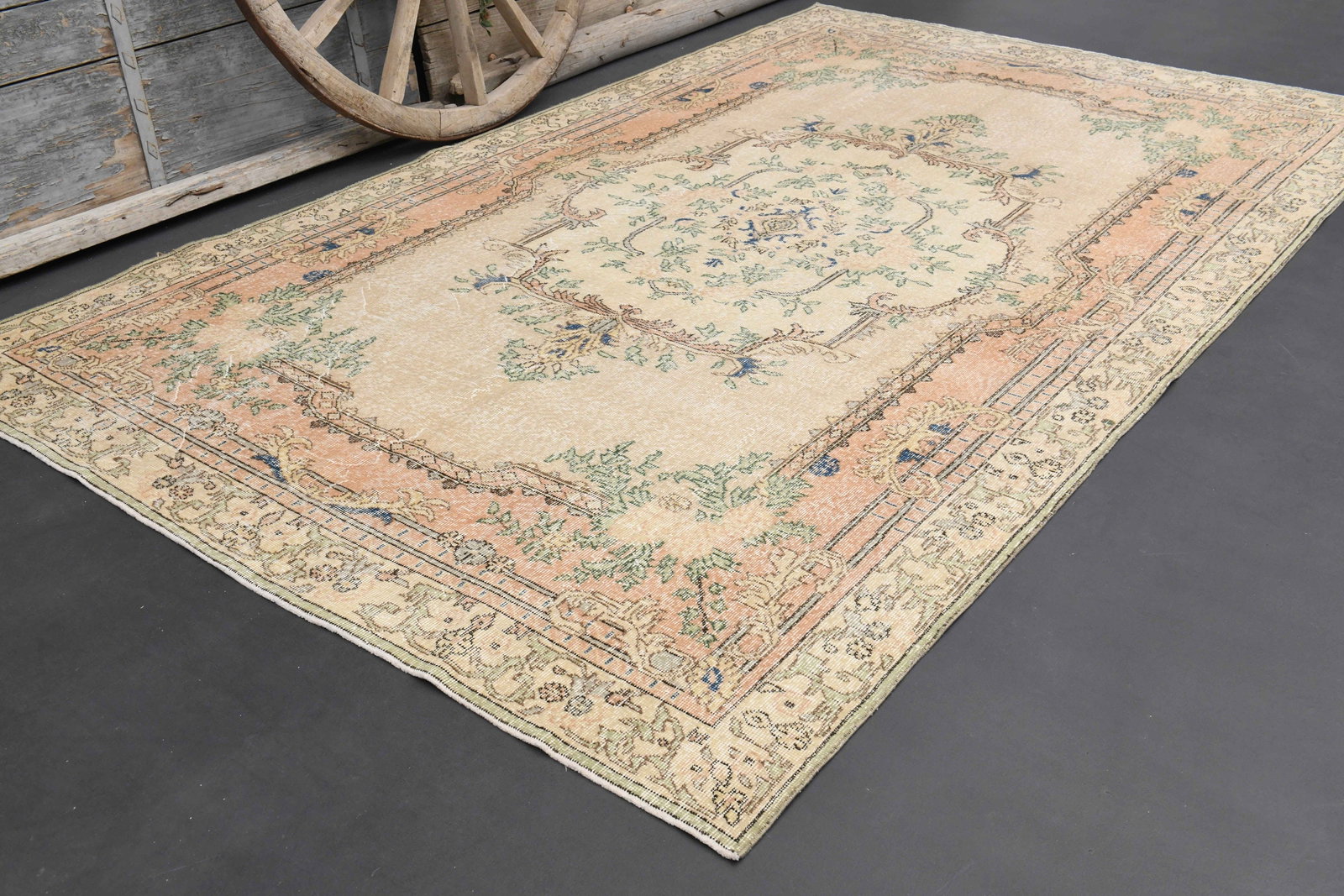 6x10 TURKISH RUG, Vintage Area - 5