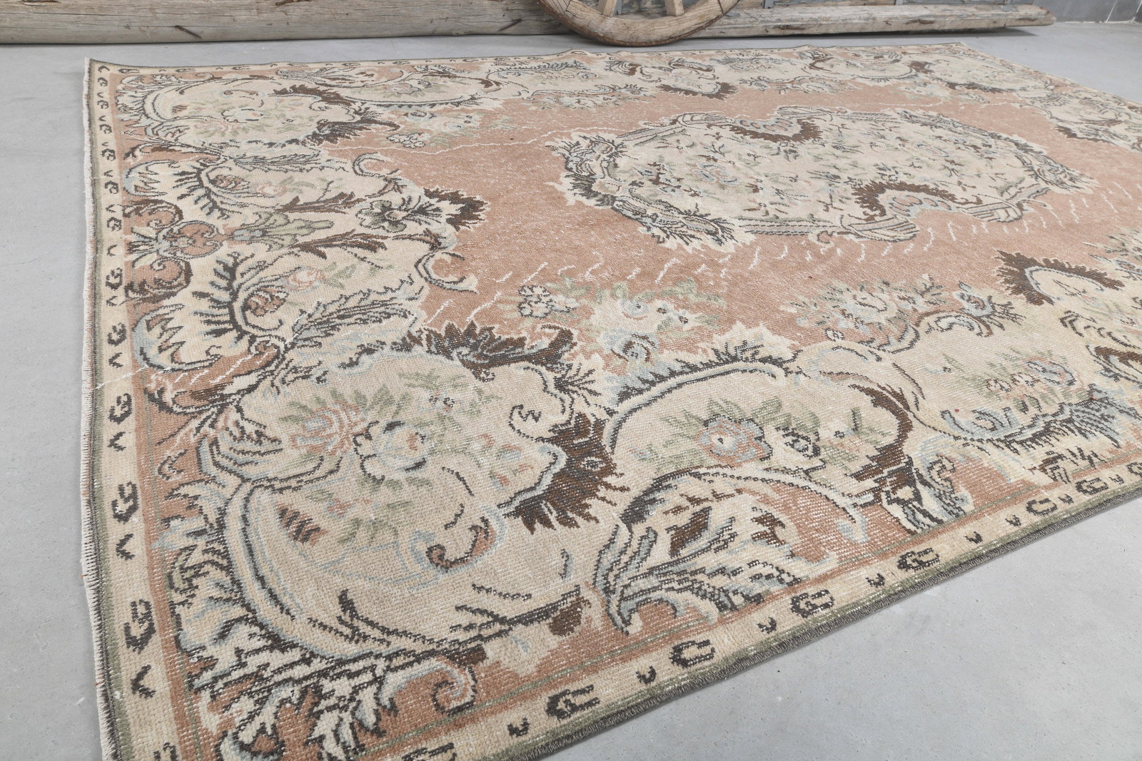 6x10 Turkish Vintage Rug, Beige Brown - 4