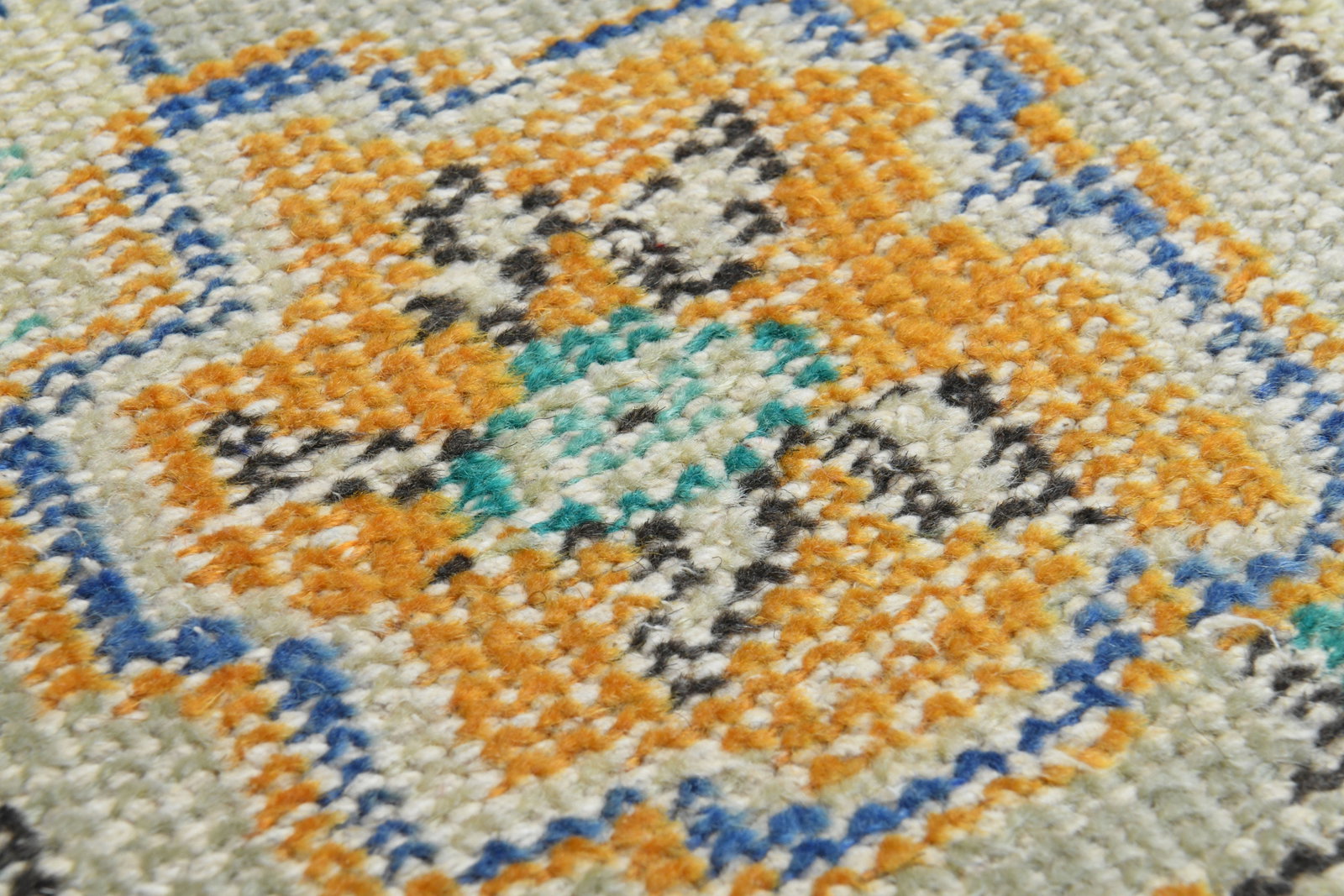 5.7x8.5 TURKISH RUG, Distressed Orange Boho Chic Decor - 3