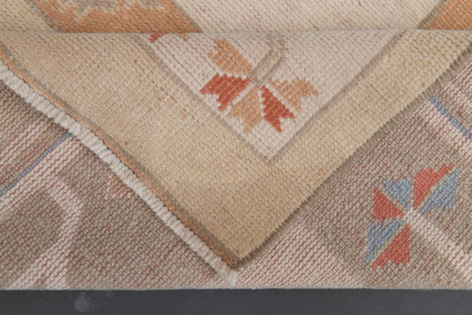 7x9 TURKISH RUG, Modern - 8