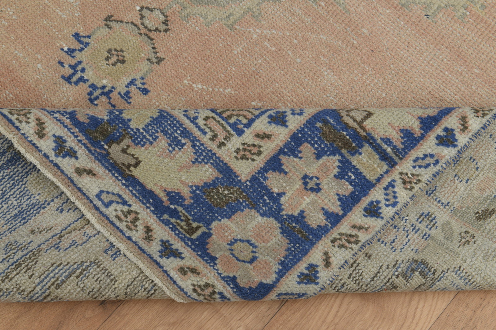 6x9 TURKISH RUG, Faded Pink - 3