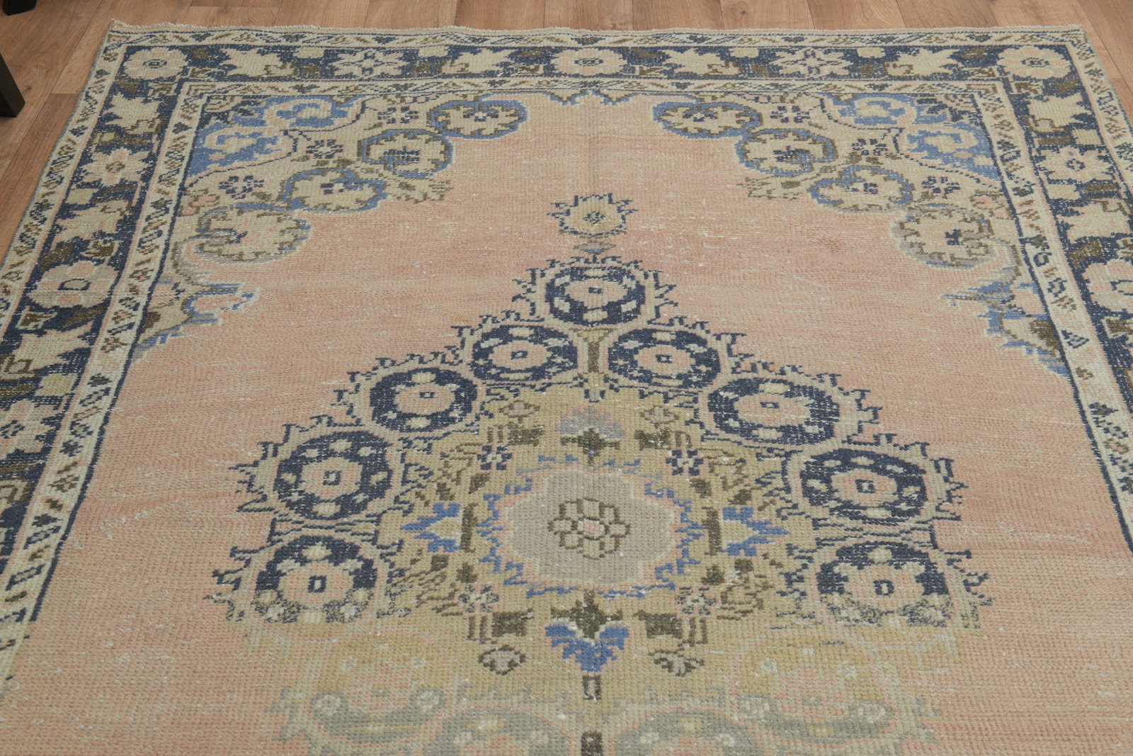 6x9 TURKISH RUG, Faded Pink - 5
