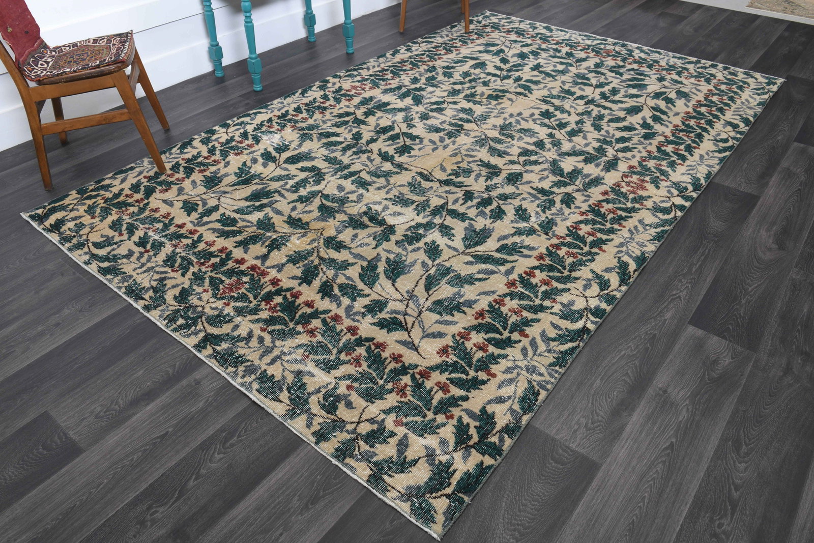 6.6x10.7 ft, AREA RUG, Turkish: Title: 6.6x10.7 ft, AREA RUG, Turkish Description: This Turkish one-of-a-kind Vintage Turkish Rug is hand-knotted and handwoven by the most skilled artisans who use pure wool, in muted, natural tones,
