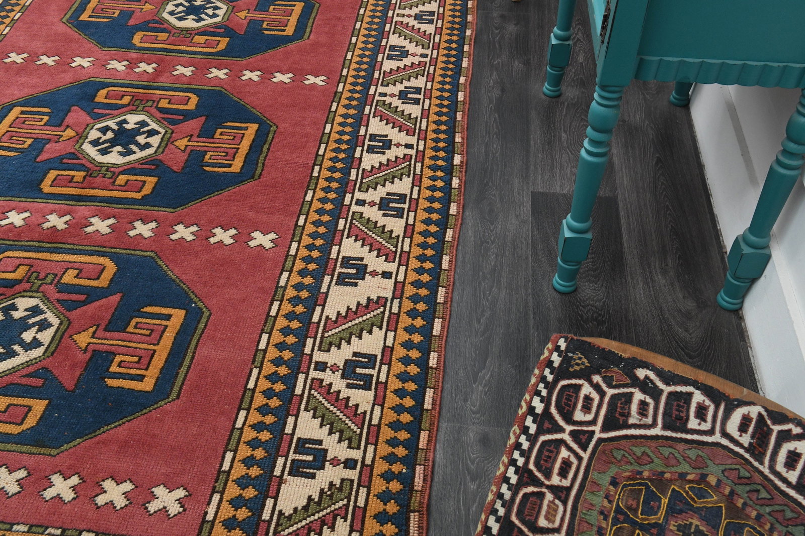 6x8 ft TURKISH Rug, VINTAGE - 5