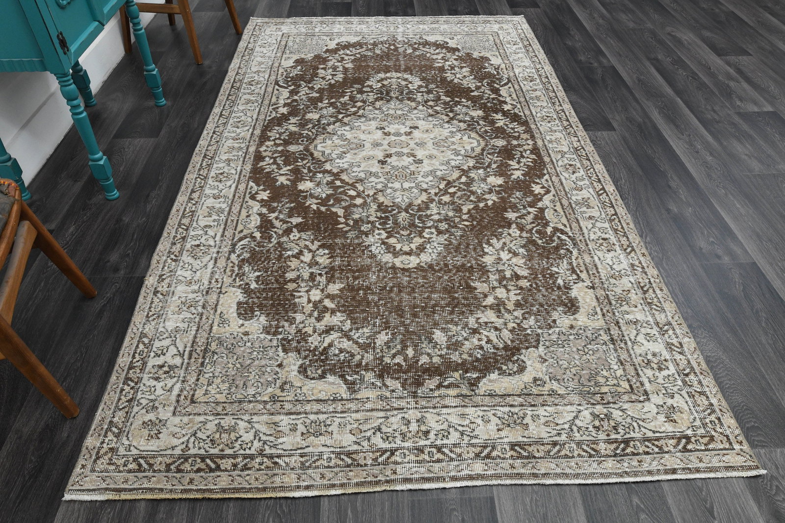 6x10 ft, TURKISH Rug, VINTAGE - 6