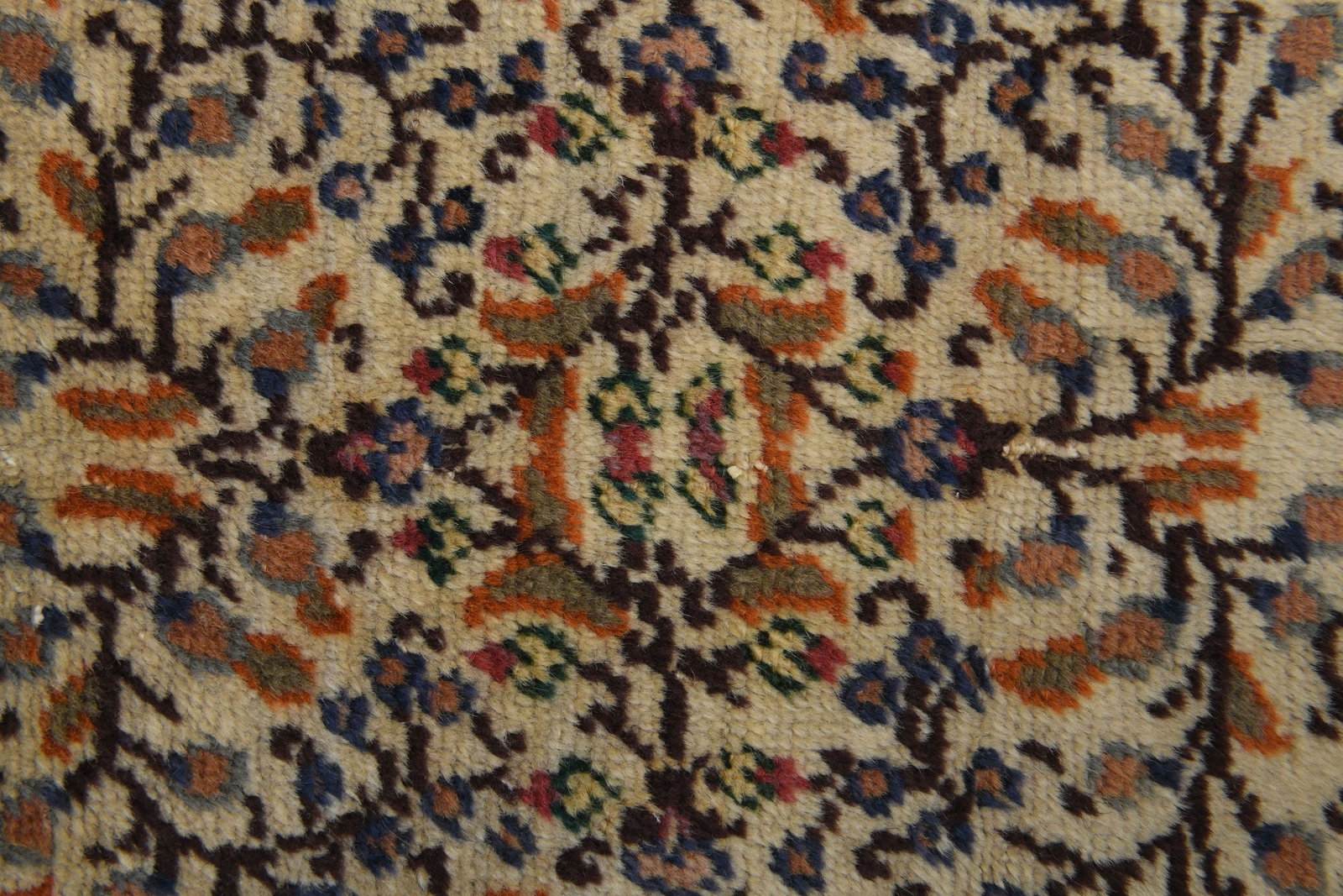 6.4x9.3 ft, Mid 20th Century Rustic Wool Vintage RUG - 6