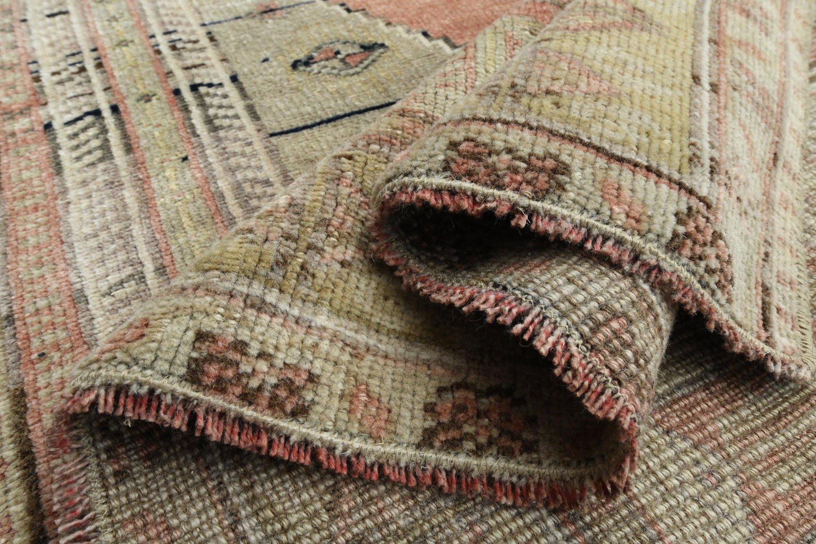 4x7.2 Turkish Rug, Pink Vintage Neutral Turkish - 2