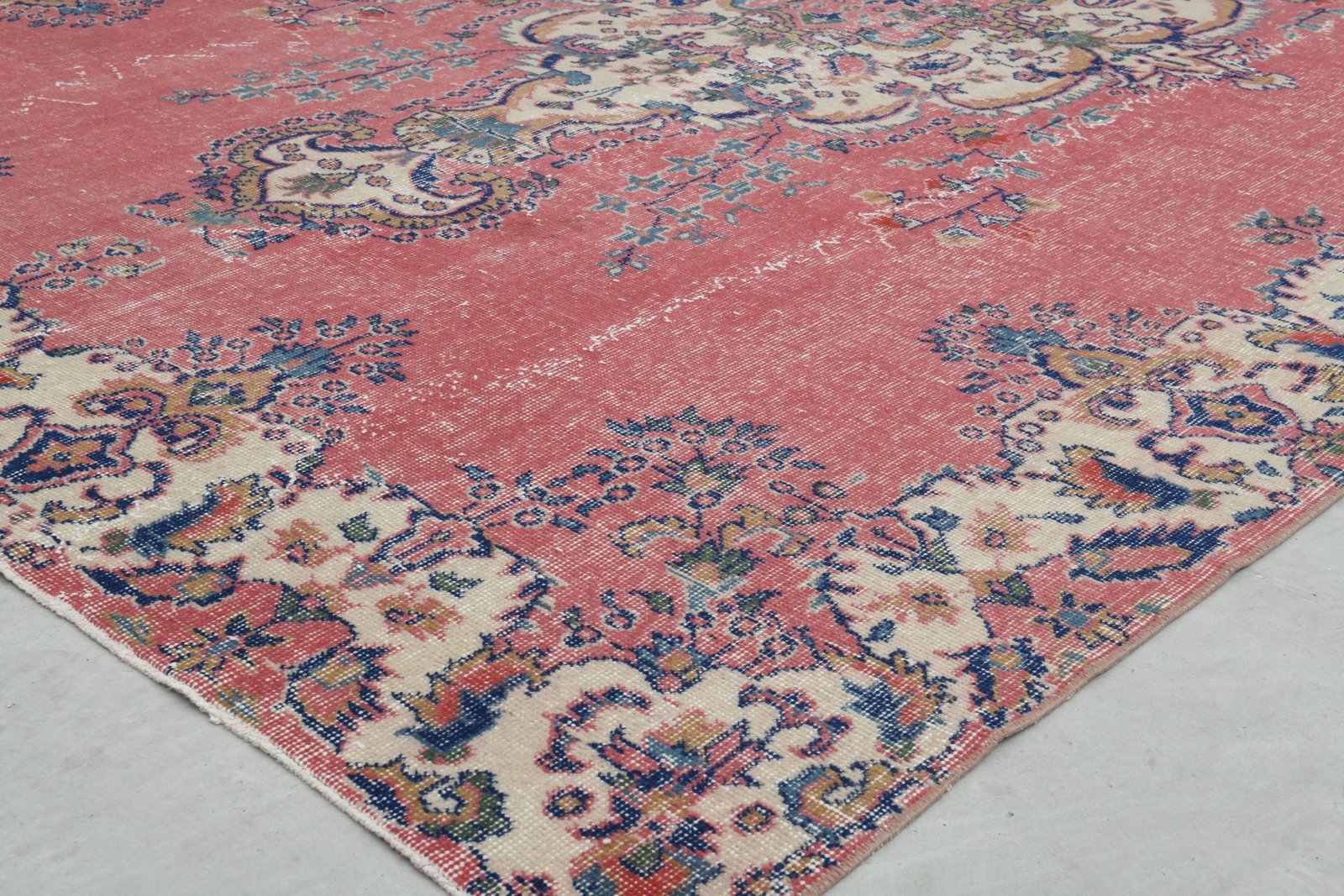 7.1x10.2 ft, TURKISH AREA RUG - 2