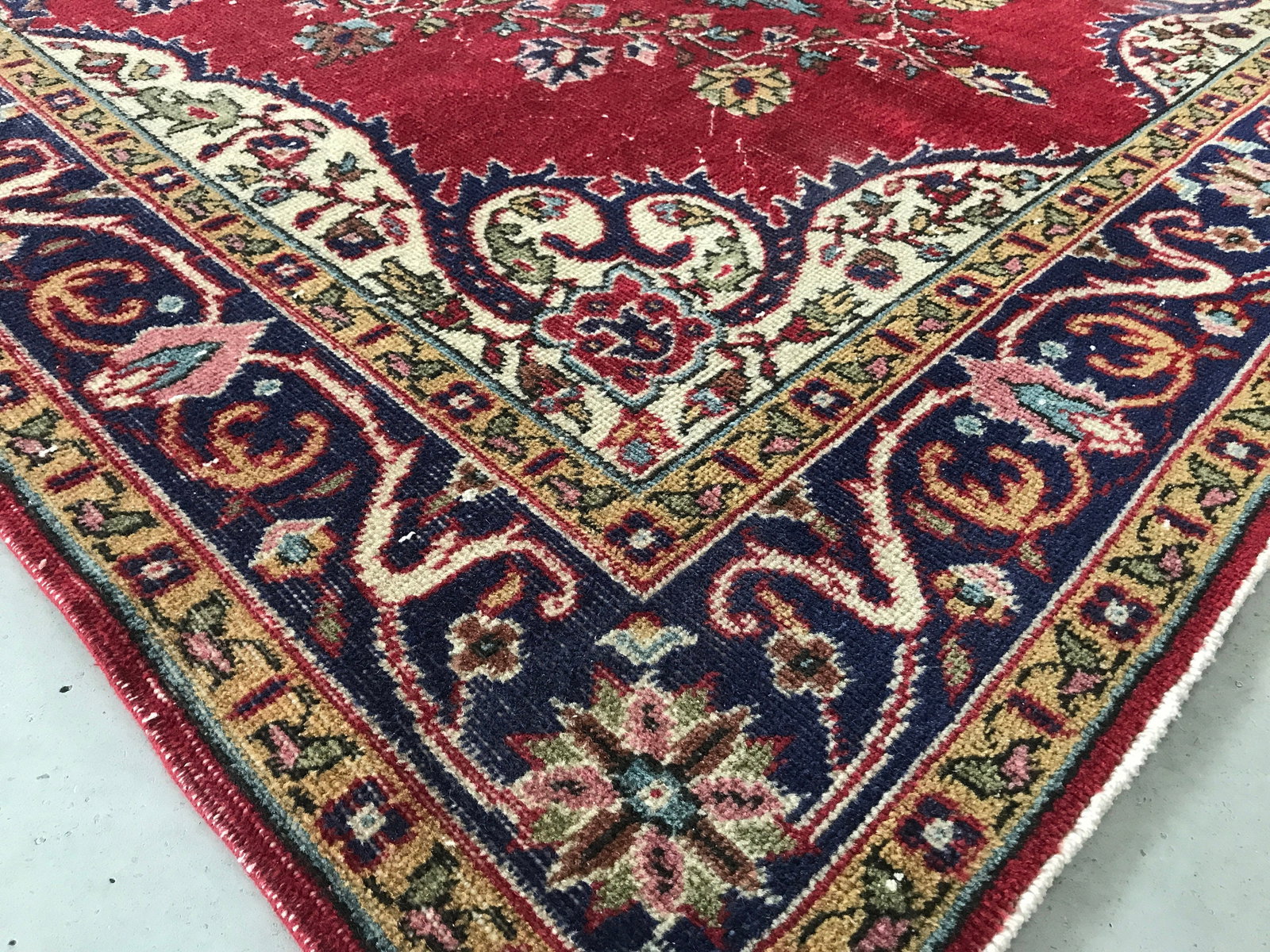 5.7x9.5 ft, RED TURKISH RUG, Vintage Oushak - 8
