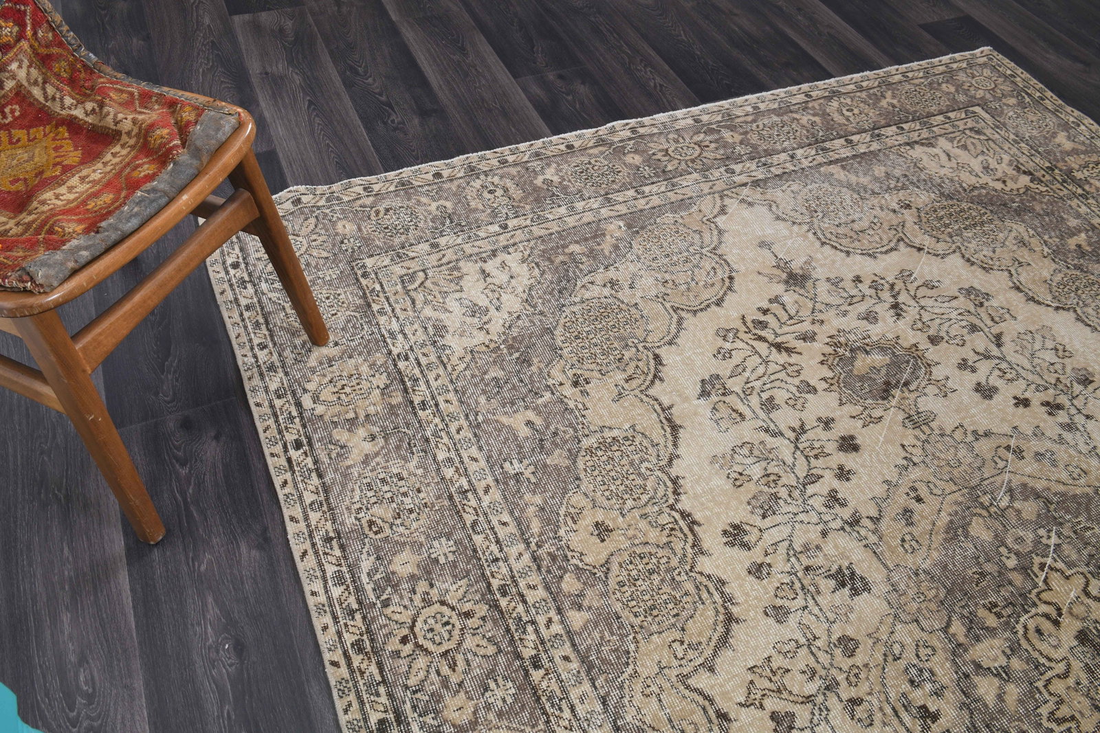 6.9x9.8 ft, OUSHAK TURKISH Rug, VINTAGE - 6