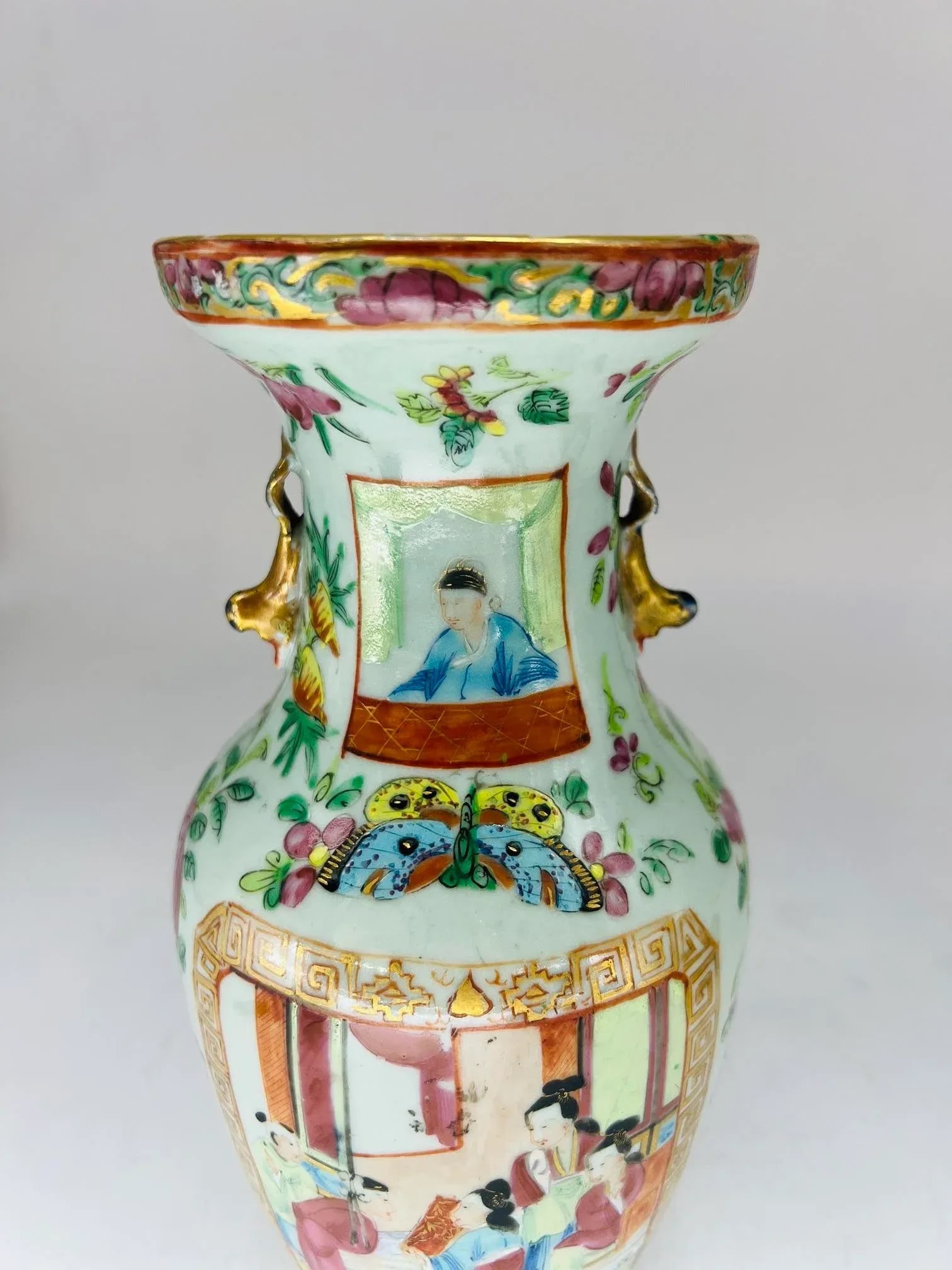 Unusual 19th Century Chinese Famille Rose Medallion Celadon Base Vase - 6