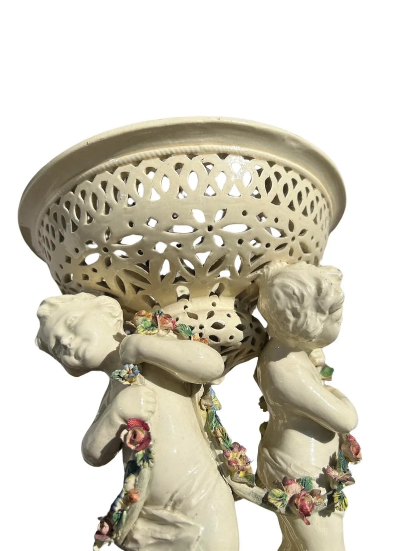 19th Century French Tin Glazed Creamware Centerpiece Adorned With Putti Supports - 7