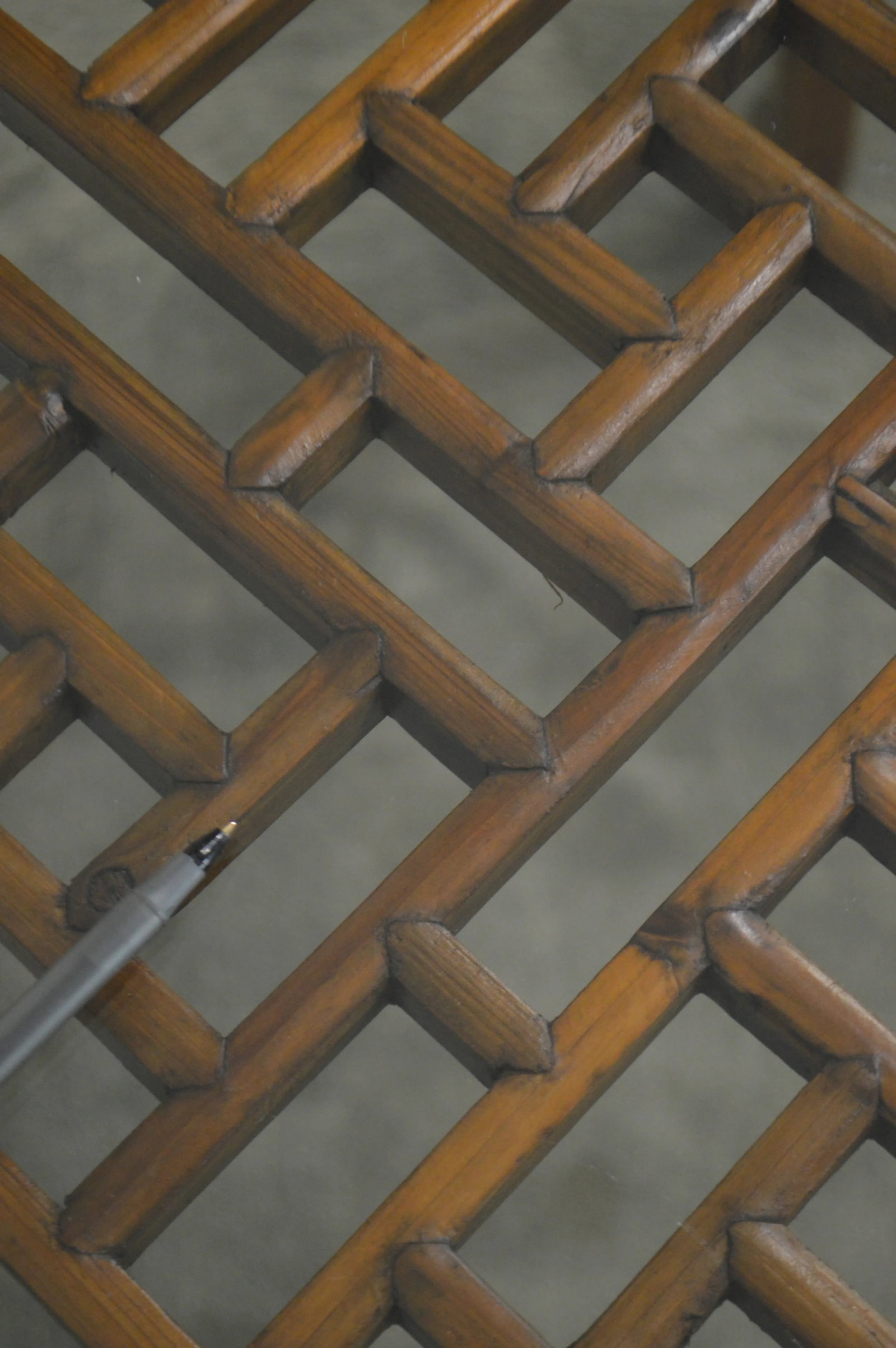 Vintage Chinese Lattice Work Table With Glass Top - 9