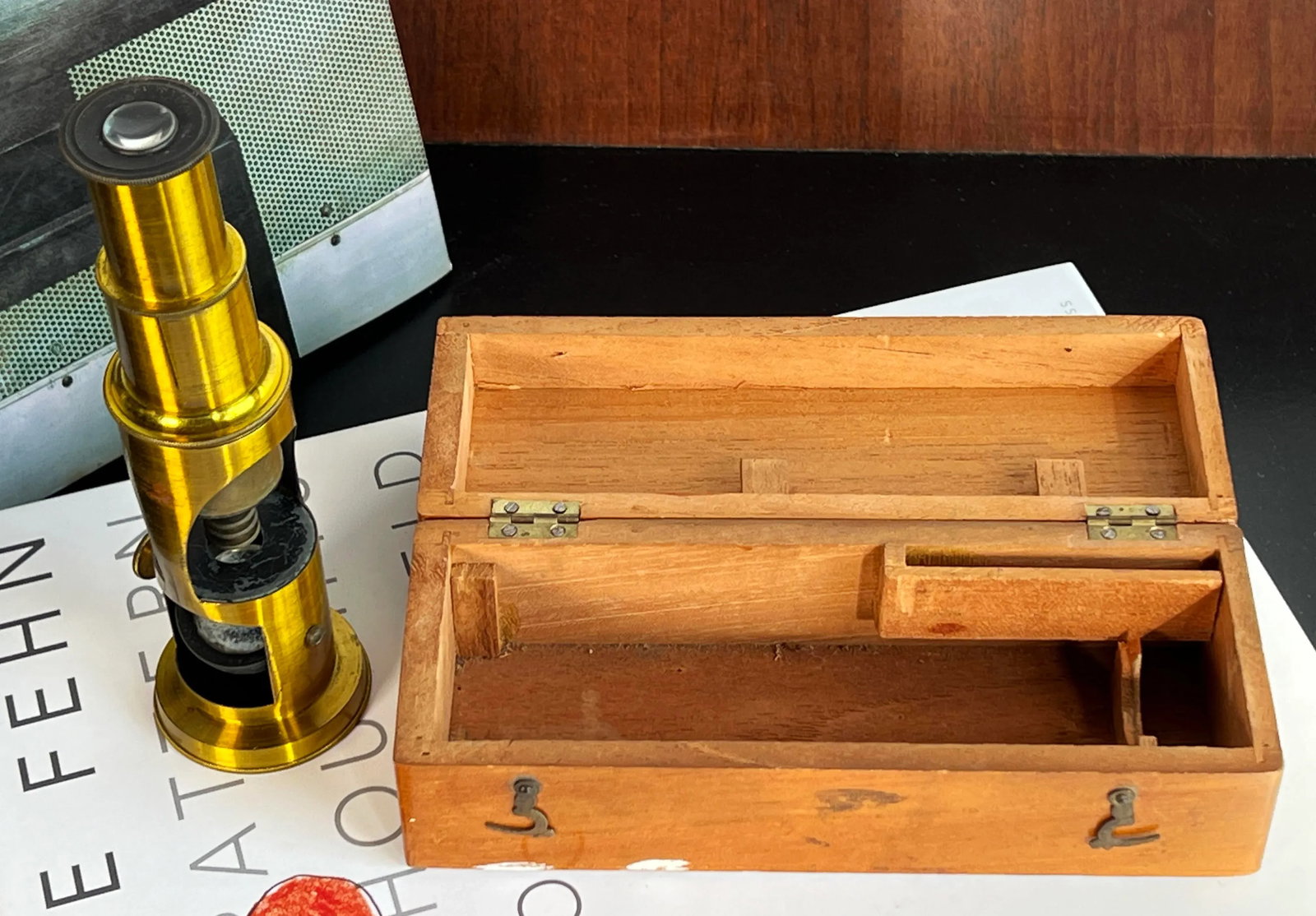 1930s Vintage English Brass Scientist's Field Microscope - 11
