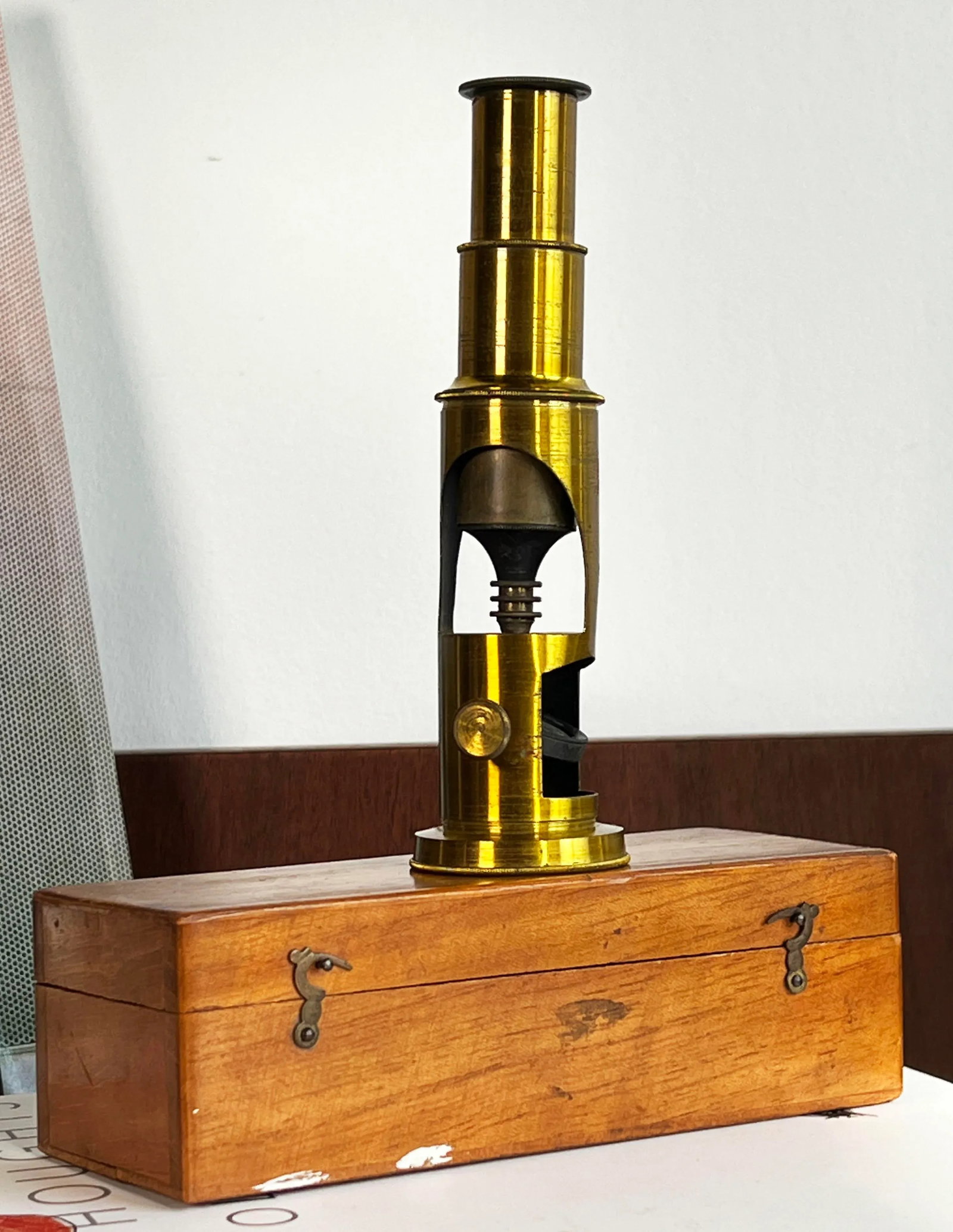 1930s Vintage English Brass Scientist's Field Microscope - 2