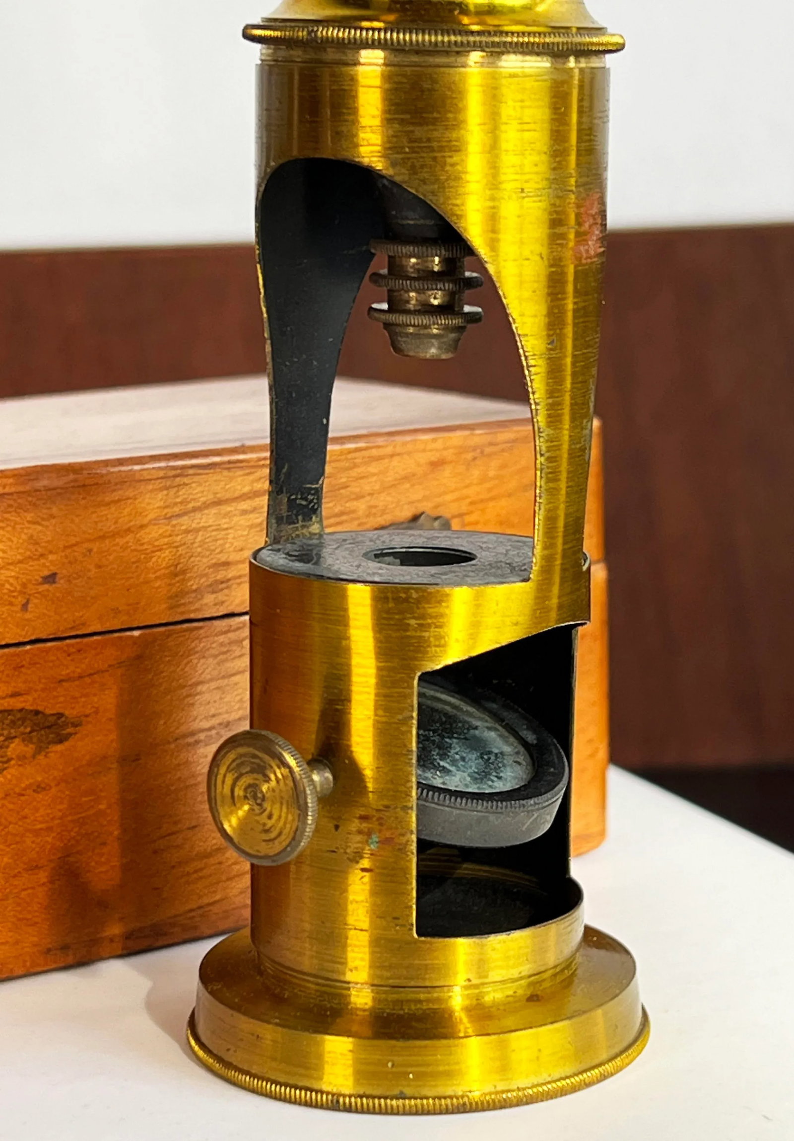 1930s Vintage English Brass Scientist's Field Microscope - 3
