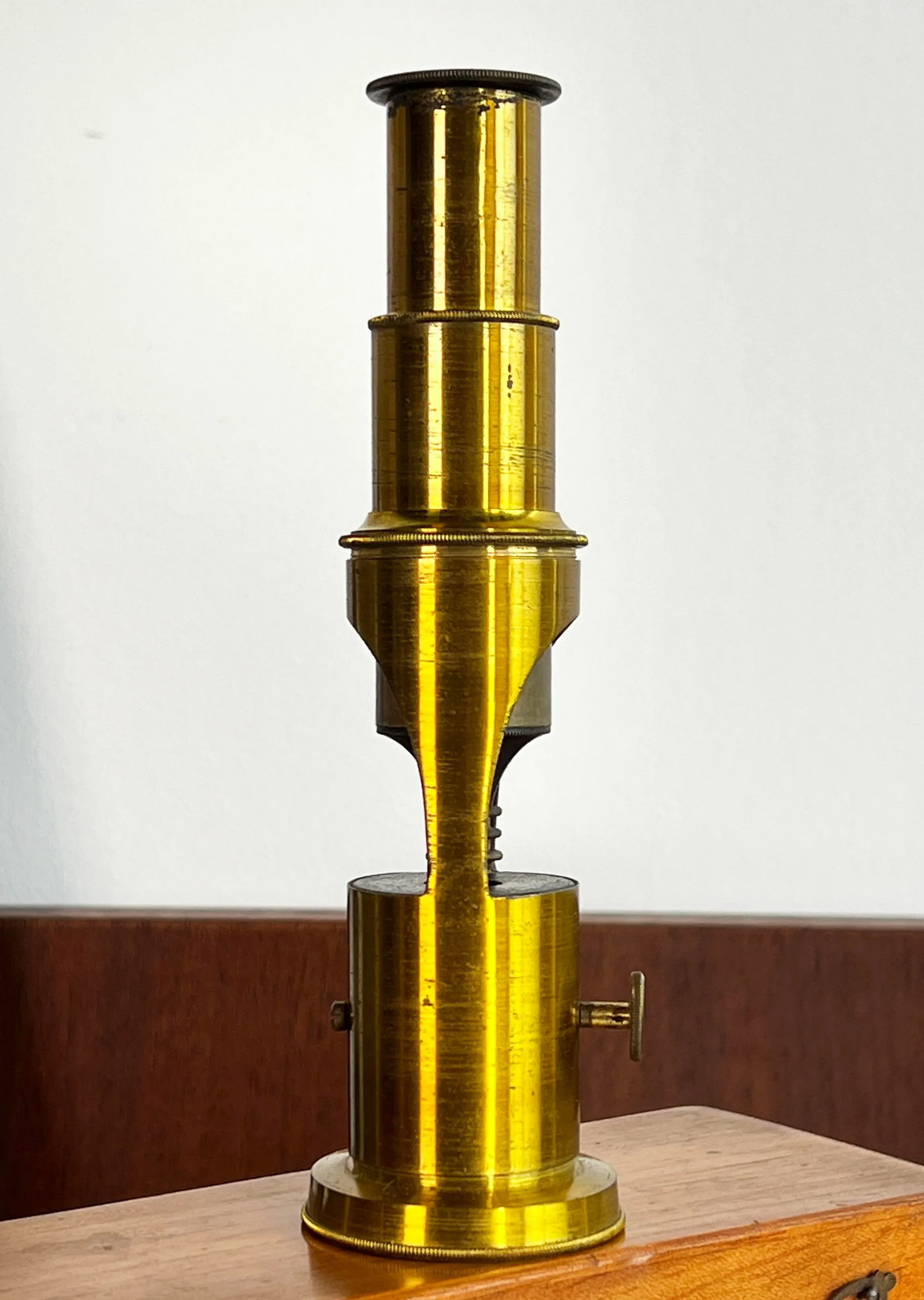 1930s Vintage English Brass Scientist's Field Microscope - 9