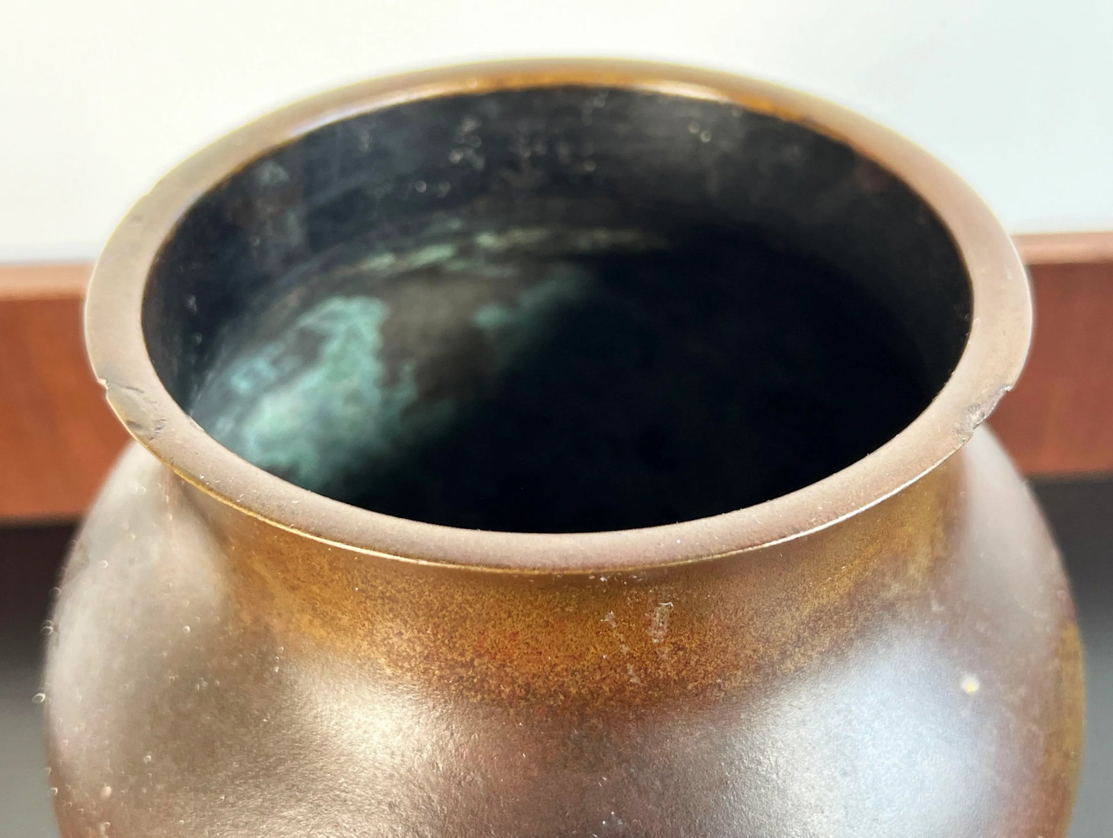 Vintage 1950's Japanese Bronze Great Wave Vase - Showa Period - 8