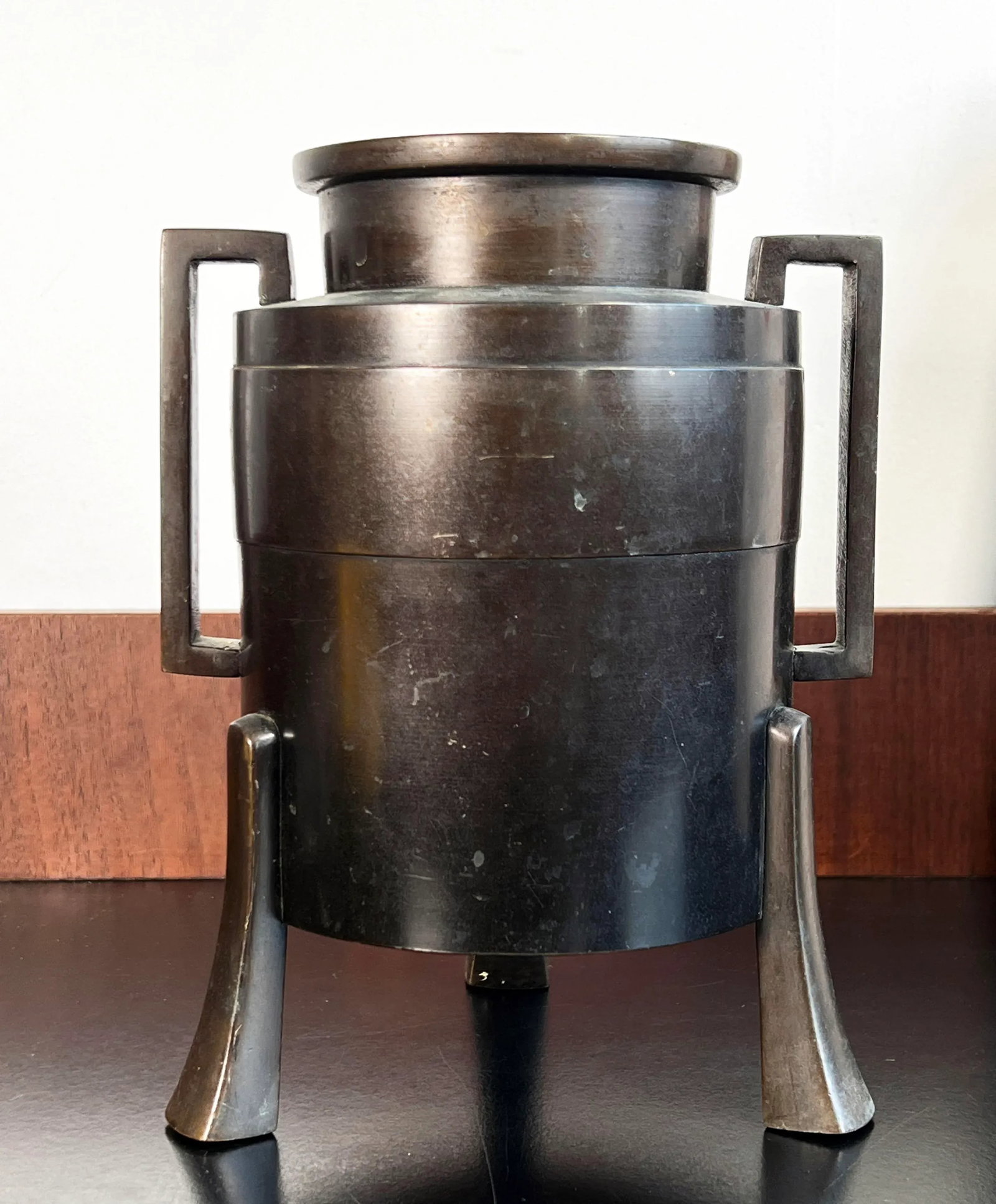 Vintage 1930's Showa Era Japanese Bronze Handled Vase - 5
