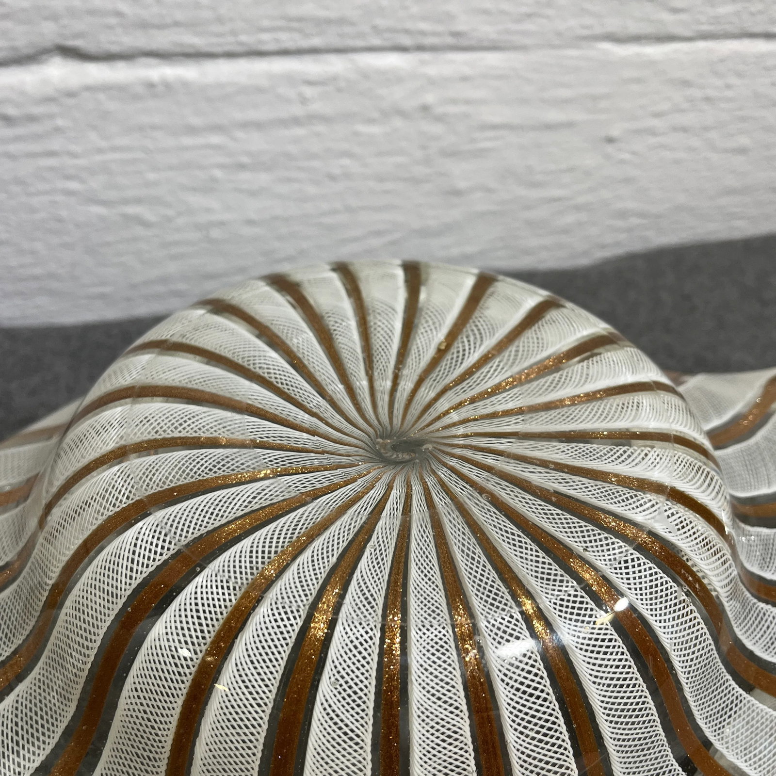 Mid 20th Century Copper/White Ribbon Bowl Attributed to Fratelli Toso-Murano - 11