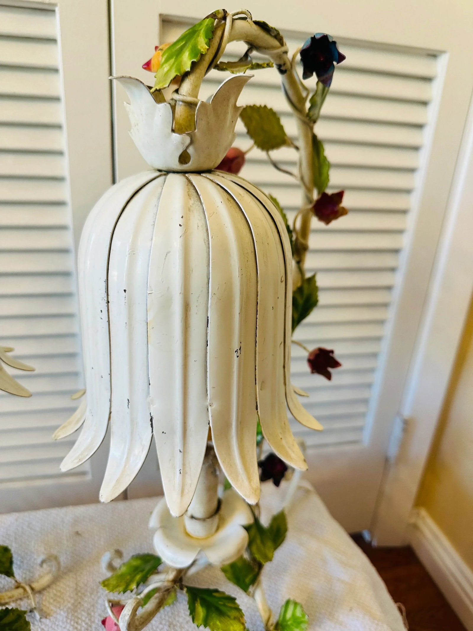 Italian Tole Metal Flower Table Lamps Metal Tulip Shades- a Pair - 6