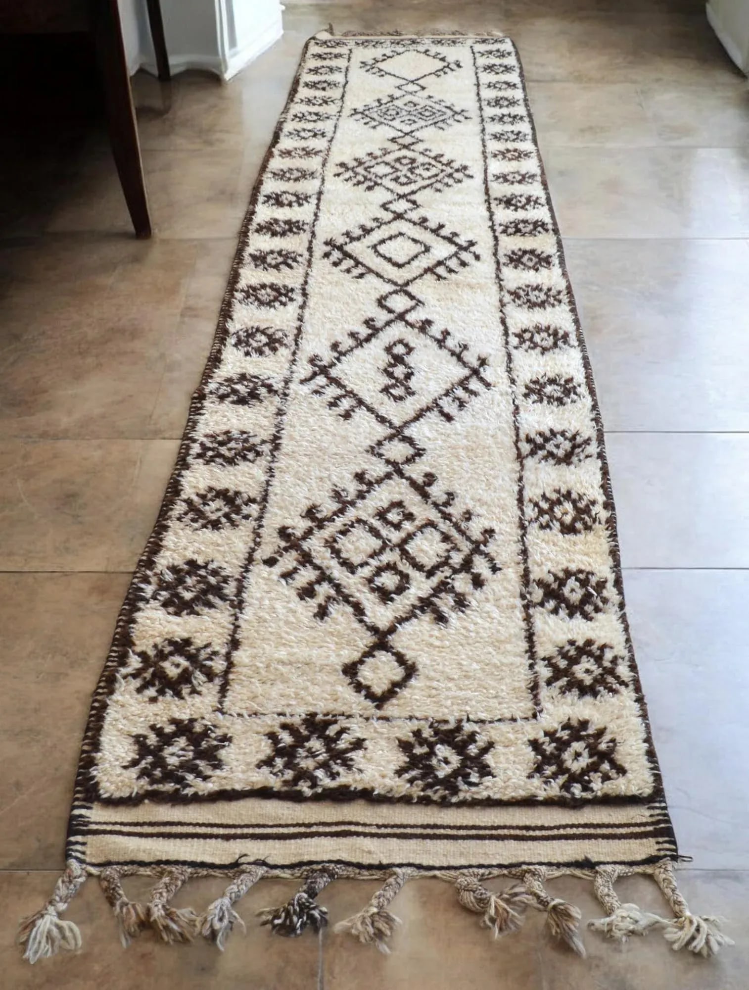 Hand-Knotted Turkish Runner Rug . Tribal Extra Long Runner Rug - No Dyes - 2"²11"³ × - 6