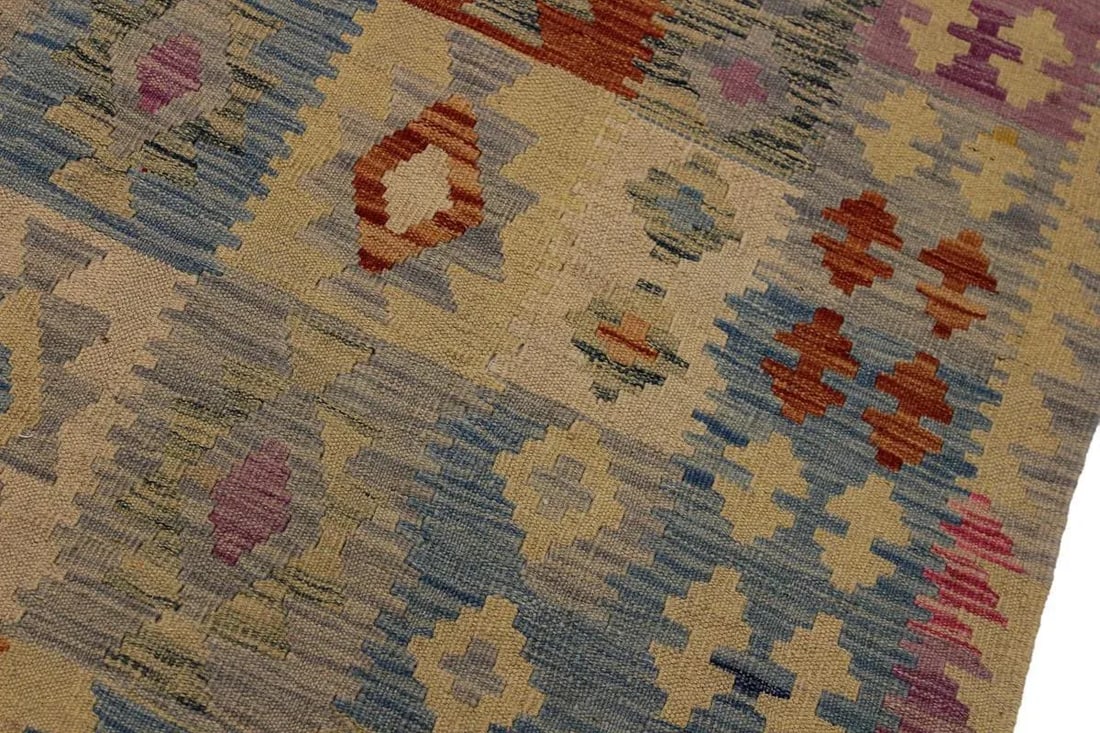 Shabby Chic Tribal Kilim Hand-Woven Wool Rug -5'0 X 6'6 - 7