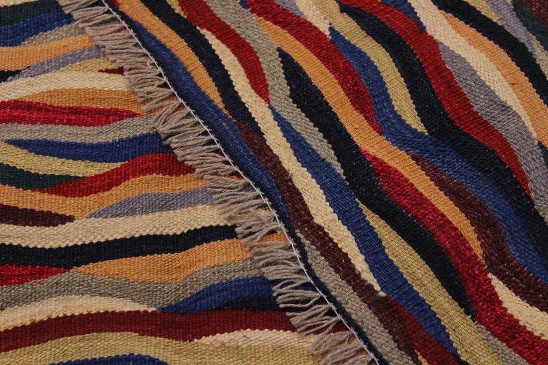 Abstract Kilim Red Hand-Woven Wool Rug - 5"² × 6"²8"³ - 7