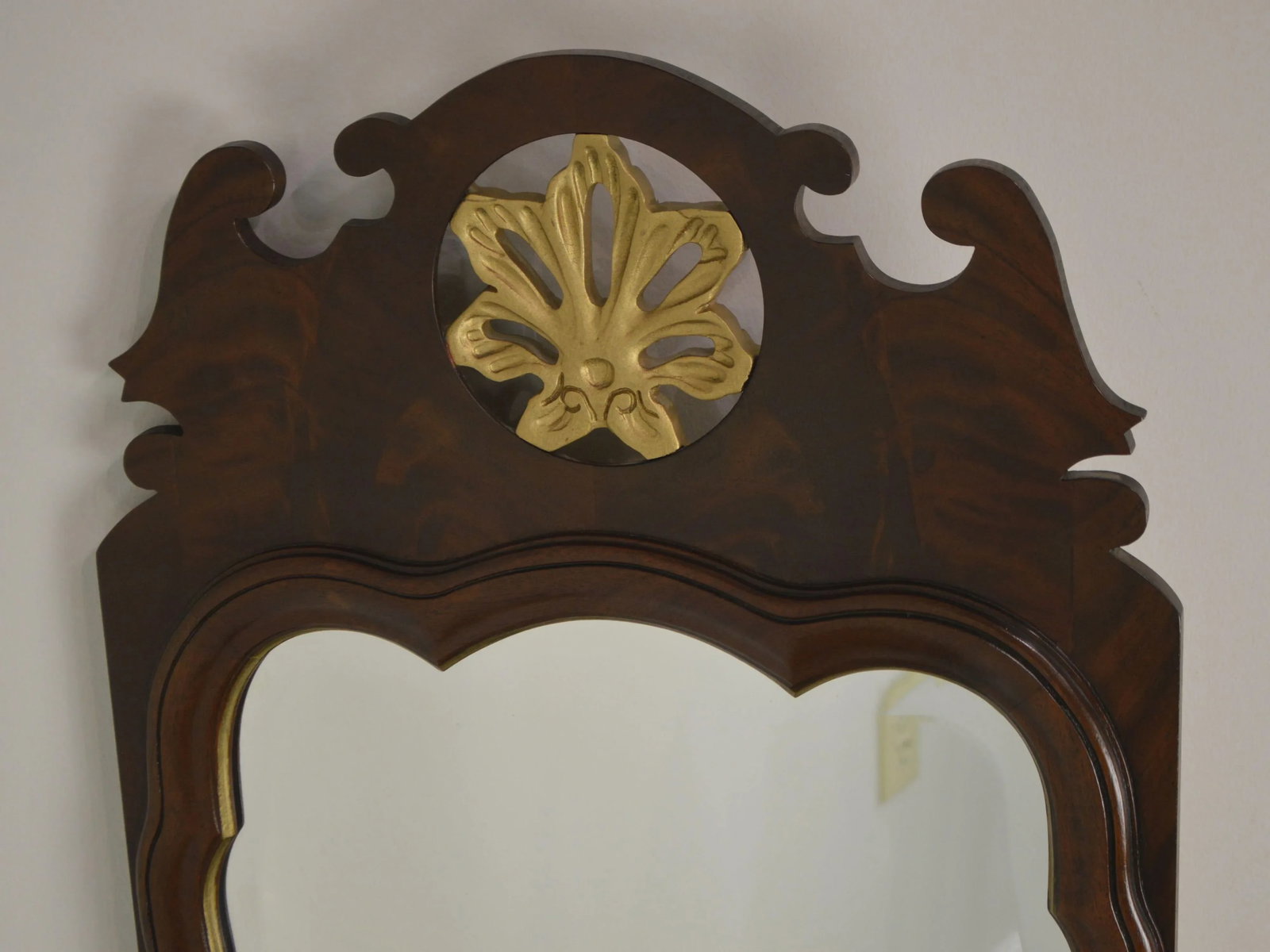 Georgian Style Beveled Mirror Flame Mahogany Pierced Giltwood Carved Looking Glass - 8